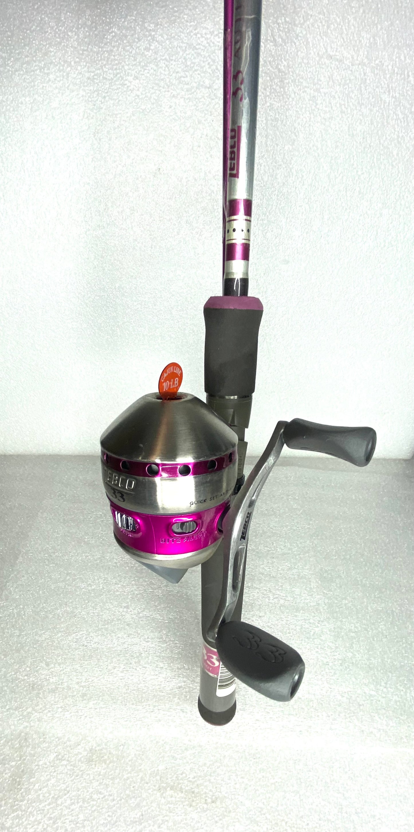 new Other - The New Ladies Zebco 33 Spincast Combo 10lb Cajun Line Pink - (READ)