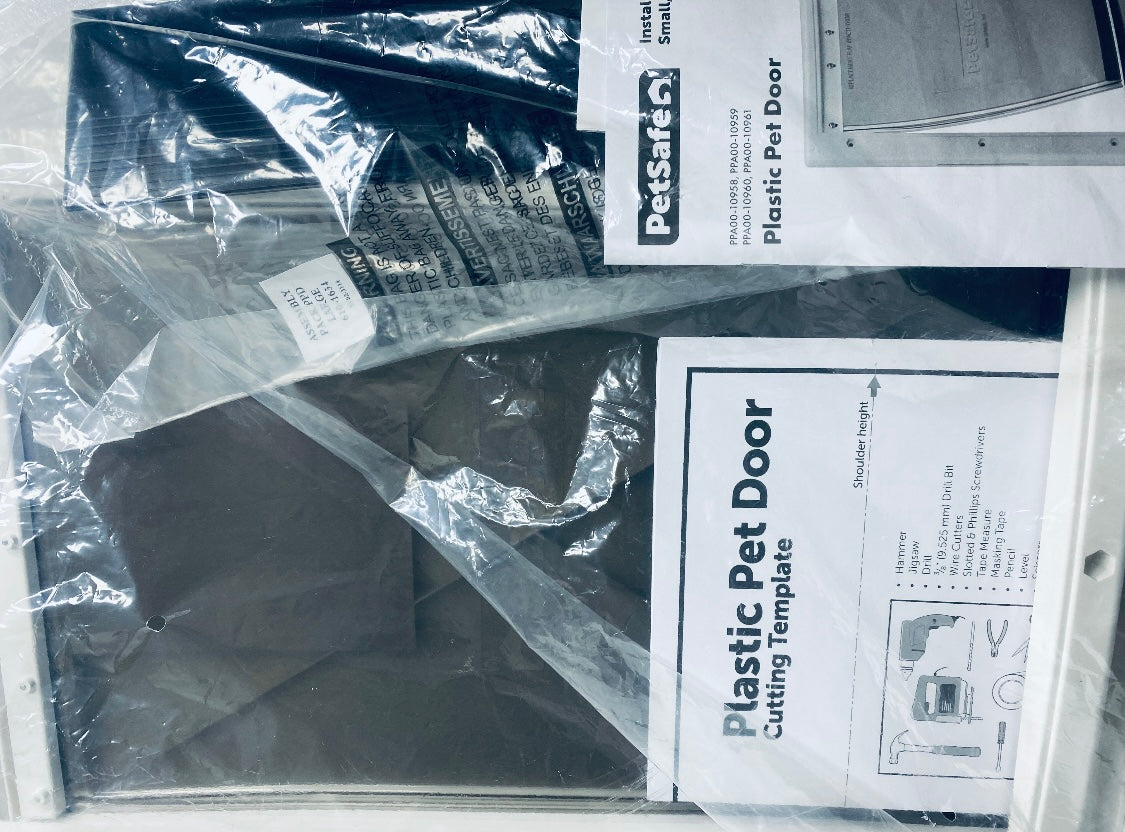 New PetSafe Large Plastic Pet Door Up to 100lbs., Flap Size 10 1/4" W x 16 1/4" H