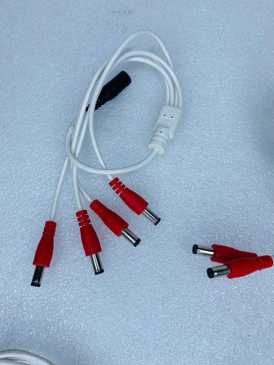 lot Of 4 - Q-See 12V In DC 12" Power Splitters, 1 Female to 4 Male Tips - (READ)