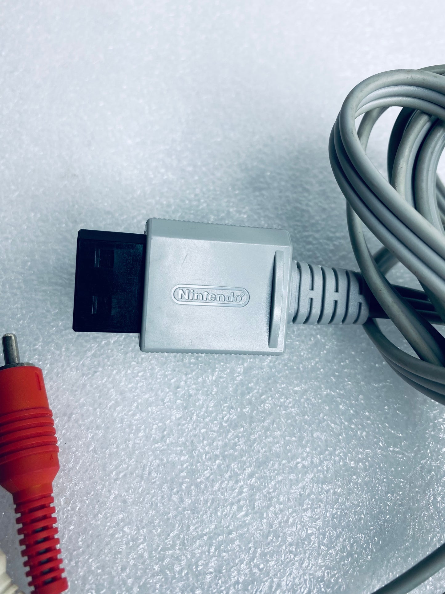 official OEM Nintendo Wii AV Audio Video Cable Cord, Gray, RVL-009 - (READ)