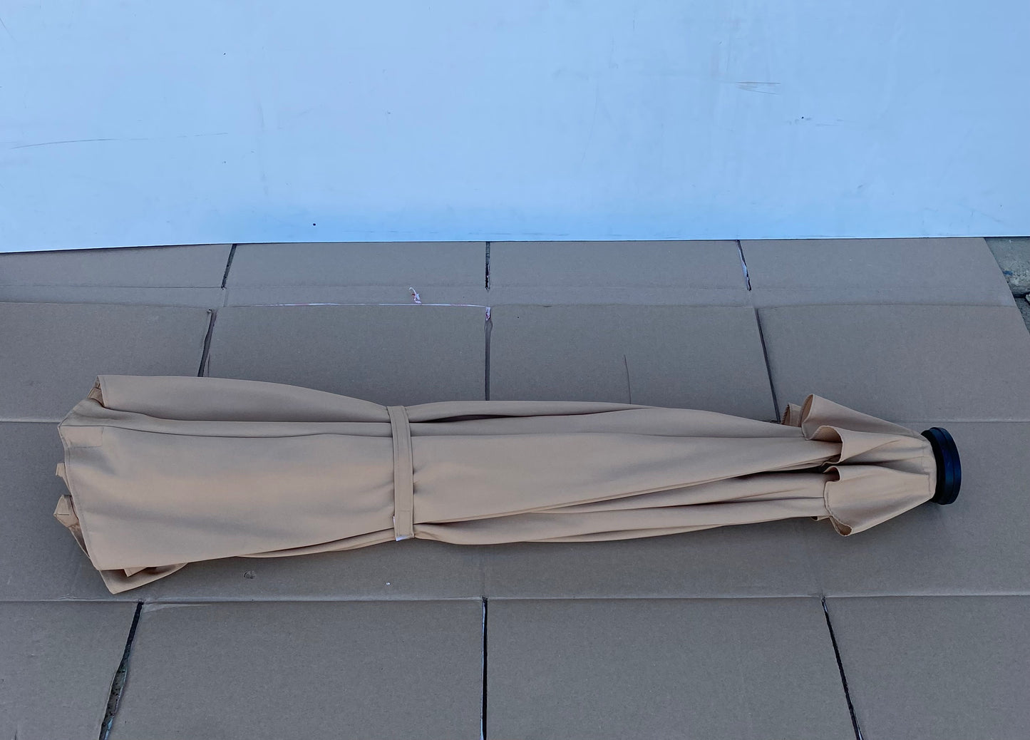 Wikiwiki 9 Foot. Solar 32 LED Lights Patio Umbrella Rectangle Crank Tan - (READ)