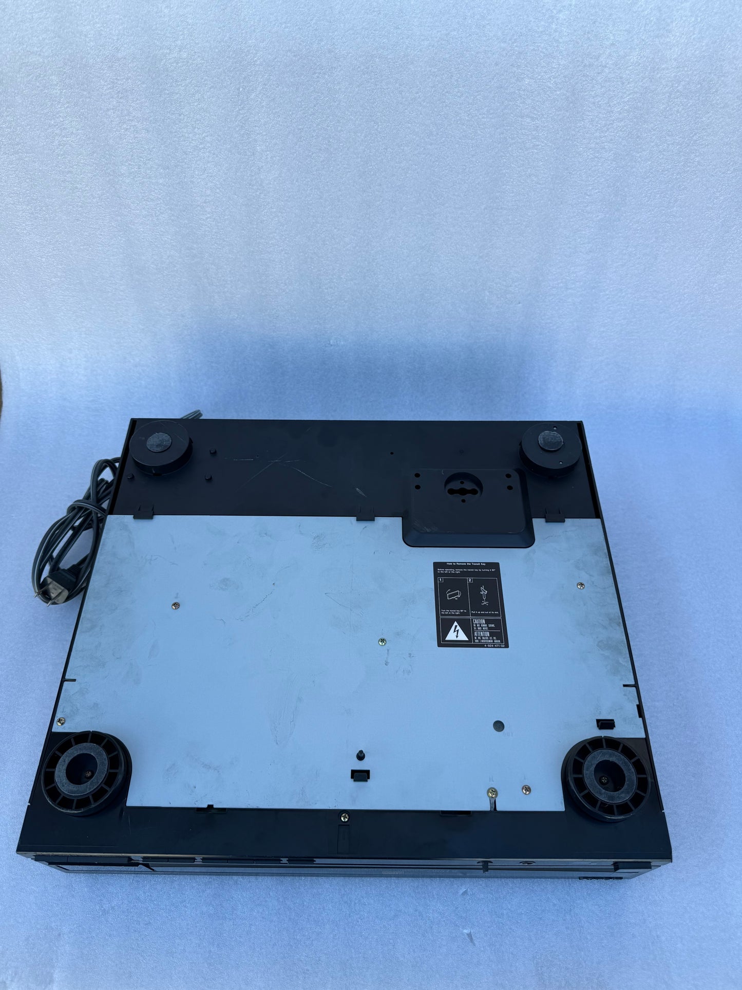 sony 5 Disc Compact Disc Player CDP-500, Black, 17" x 15" x 4" - (READ)
