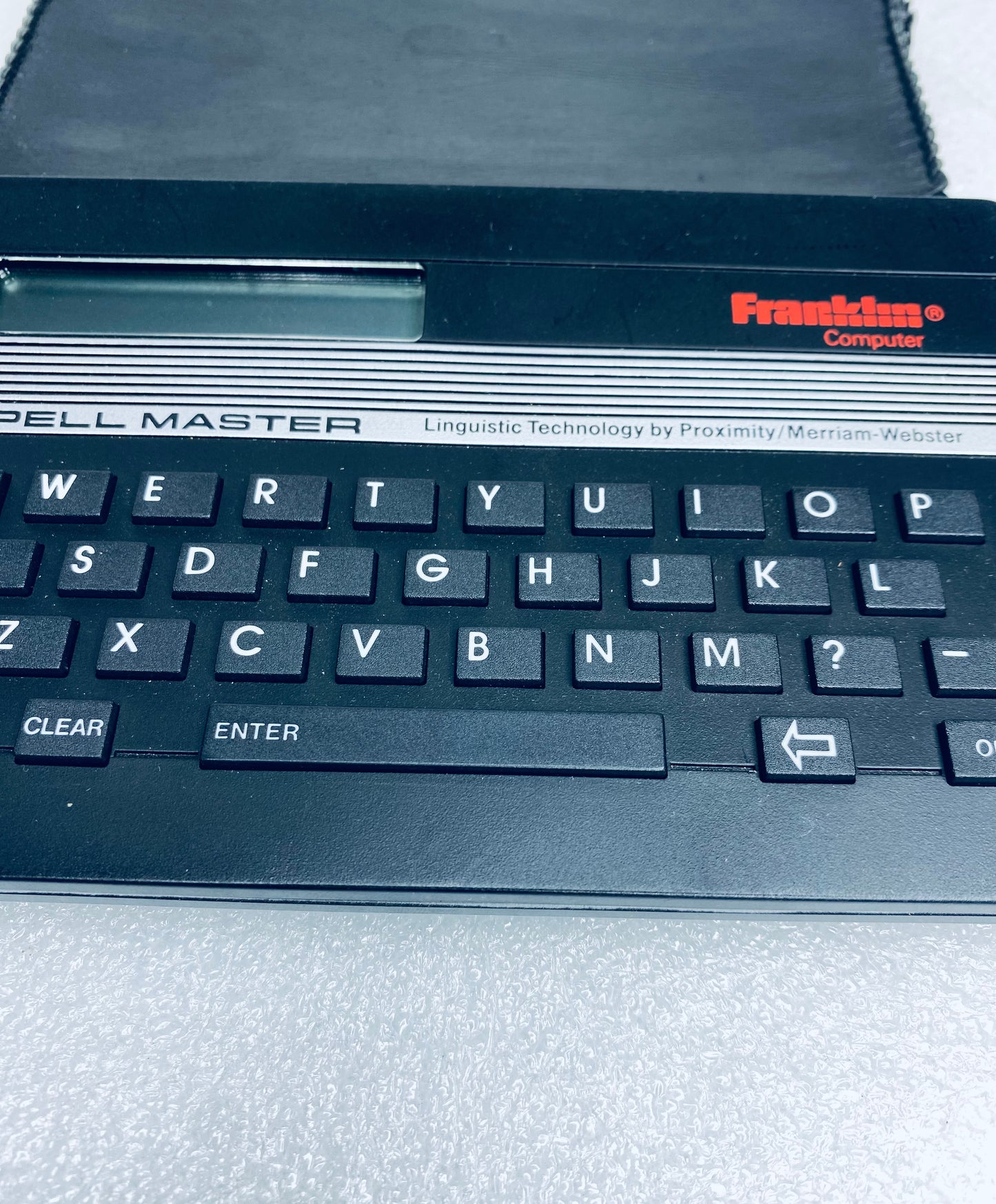 #25 - franklin Computer Spell Master Linguistic Technology Black SA-103 - (READ) - (IN CONDITION AS SHOWN)