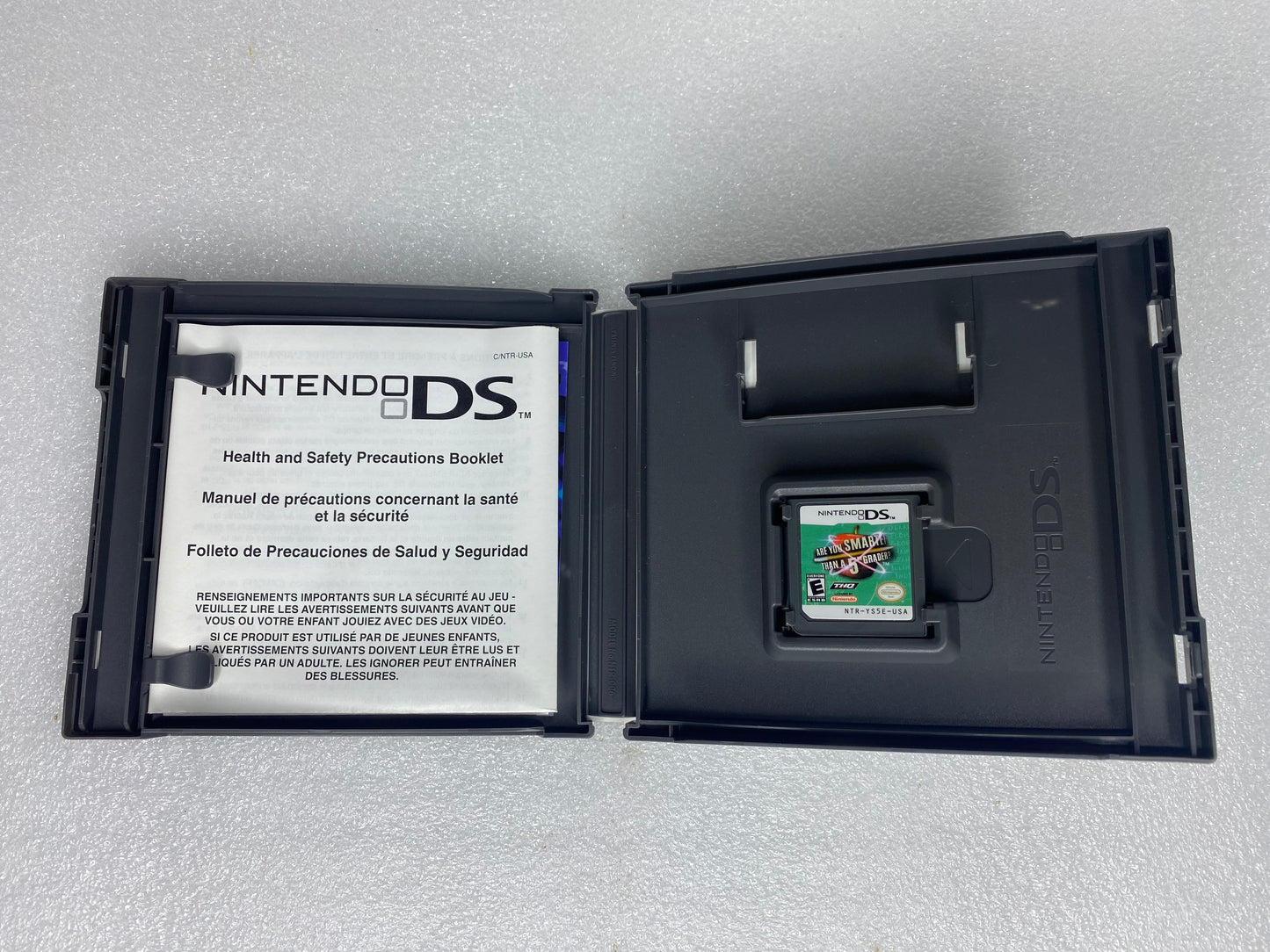 #51 - tHQ Are You Smarter Than A 5th Grader For Nintendo DS, 110988 - (READ) - (IN CONDITION AS SHOWN)