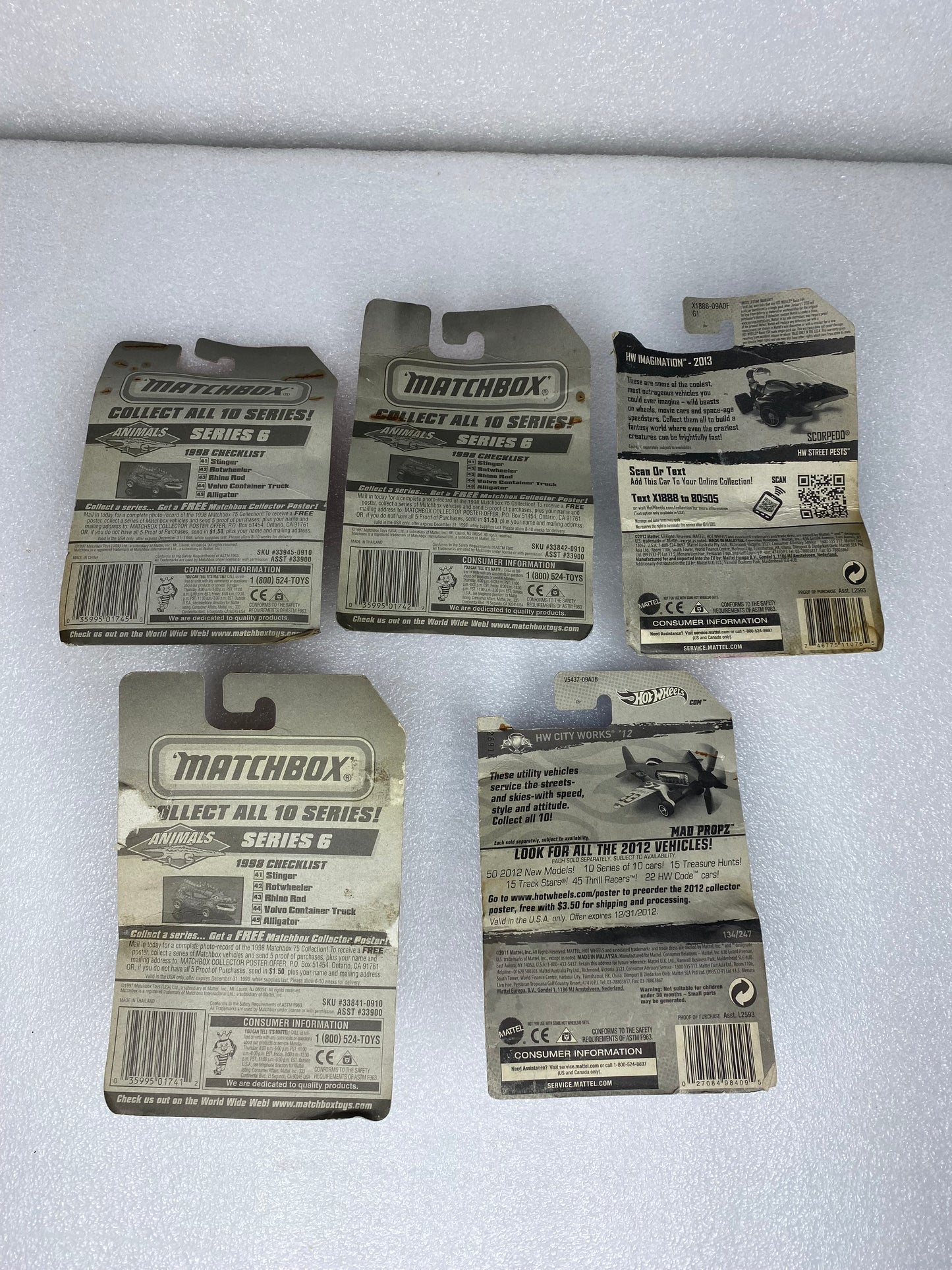 #91 - lot Of 5 - (3) Matchbox & (2) HotWheels Racing Toy Cars - (READ) - (IN CONDITION AS SHOWN)