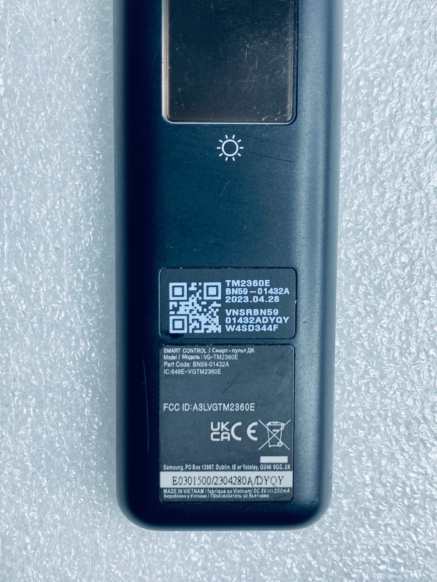 Samsung Solar Black Smart TV Remote Control, VG-TM2360E/BN59-01432A