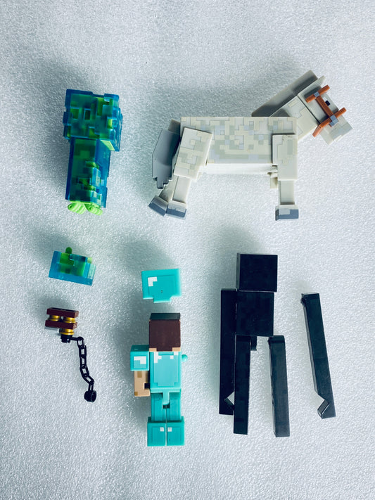 lot Of - Collectible Mattel Incomplete Minecraft Toys Figures Pieces