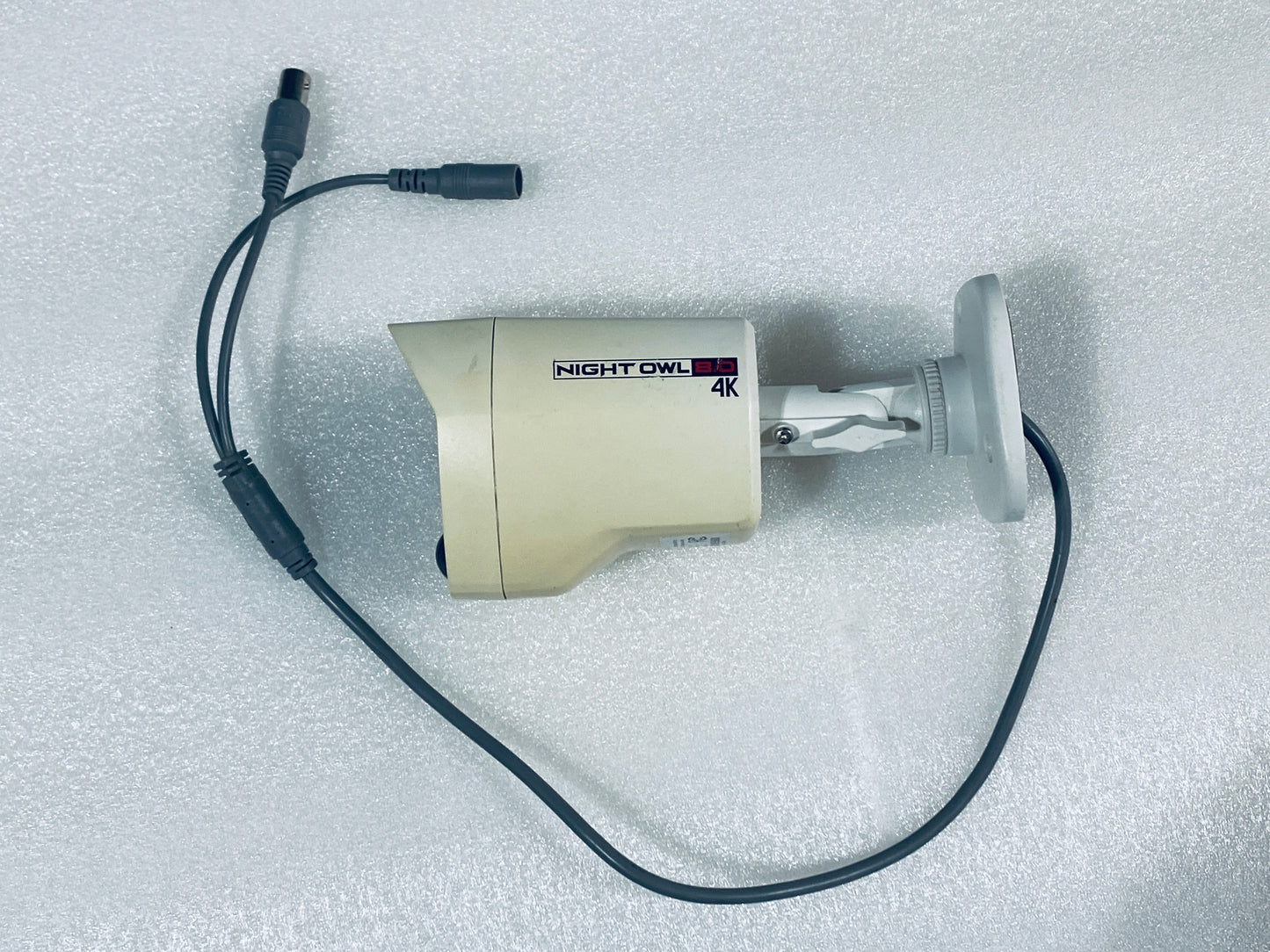 Night Owl 4K 8.0 BNC Bullet White Security Camera, CM-PTHD80W-BU-HIK - (READ)