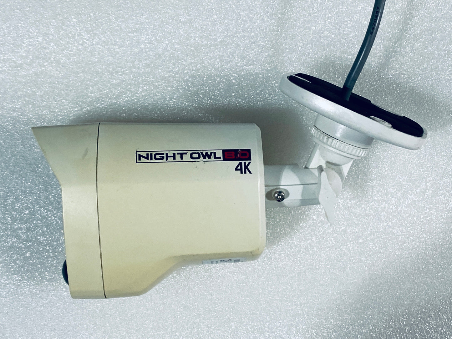 Night Owl 4K 8.0 BNC Bullet White Security Camera, CM-PTHD80W-BU-HIK - (READ)