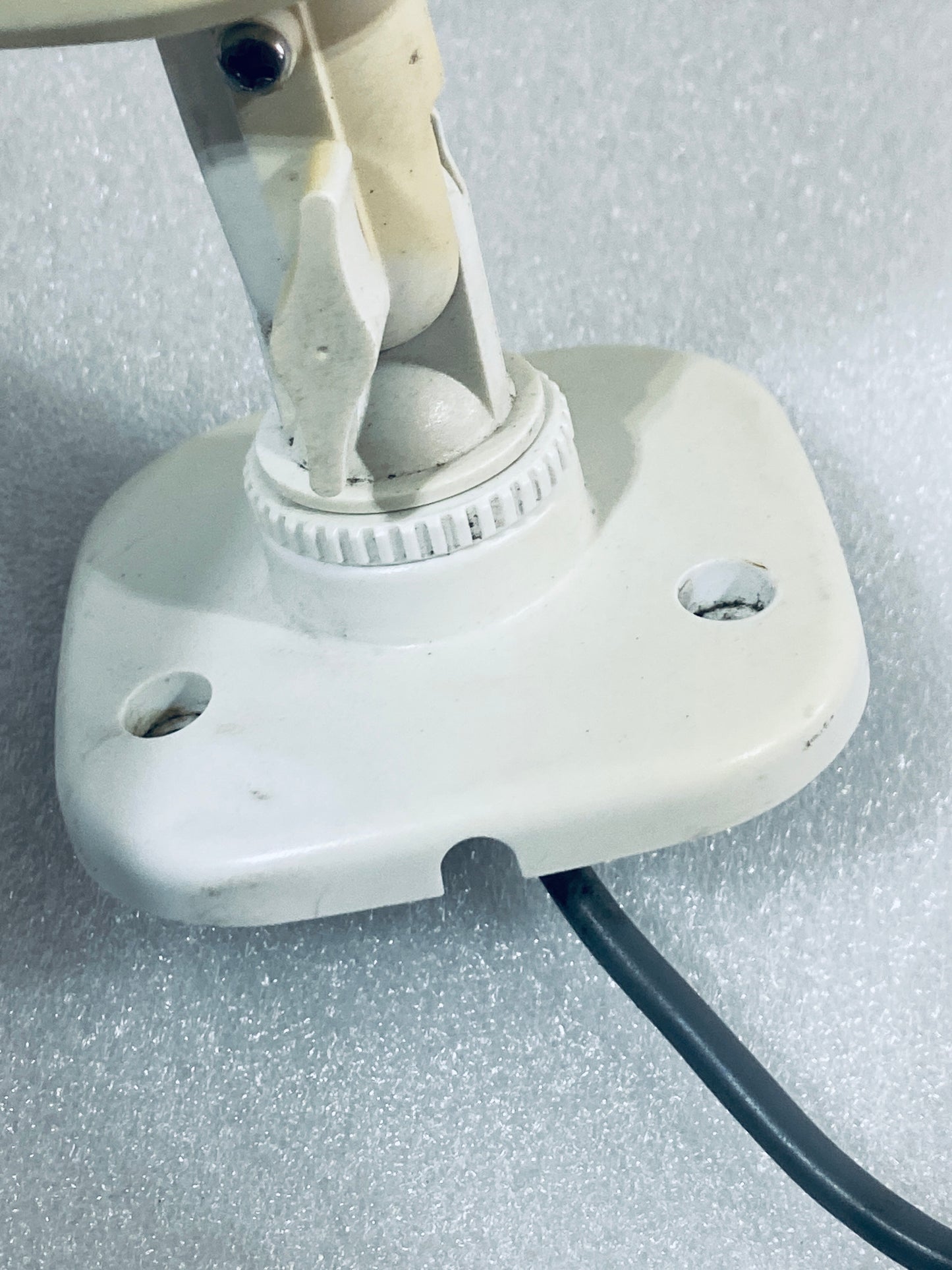 Night Owl 8.0 BNC 4K Bullet White Security Camera, CM-PTHD80W-BU-HIK - (READ)