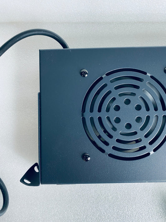 NavePoint Black Rack Cabinet Mounted Server Cooling System With 2 Fans - (READ)