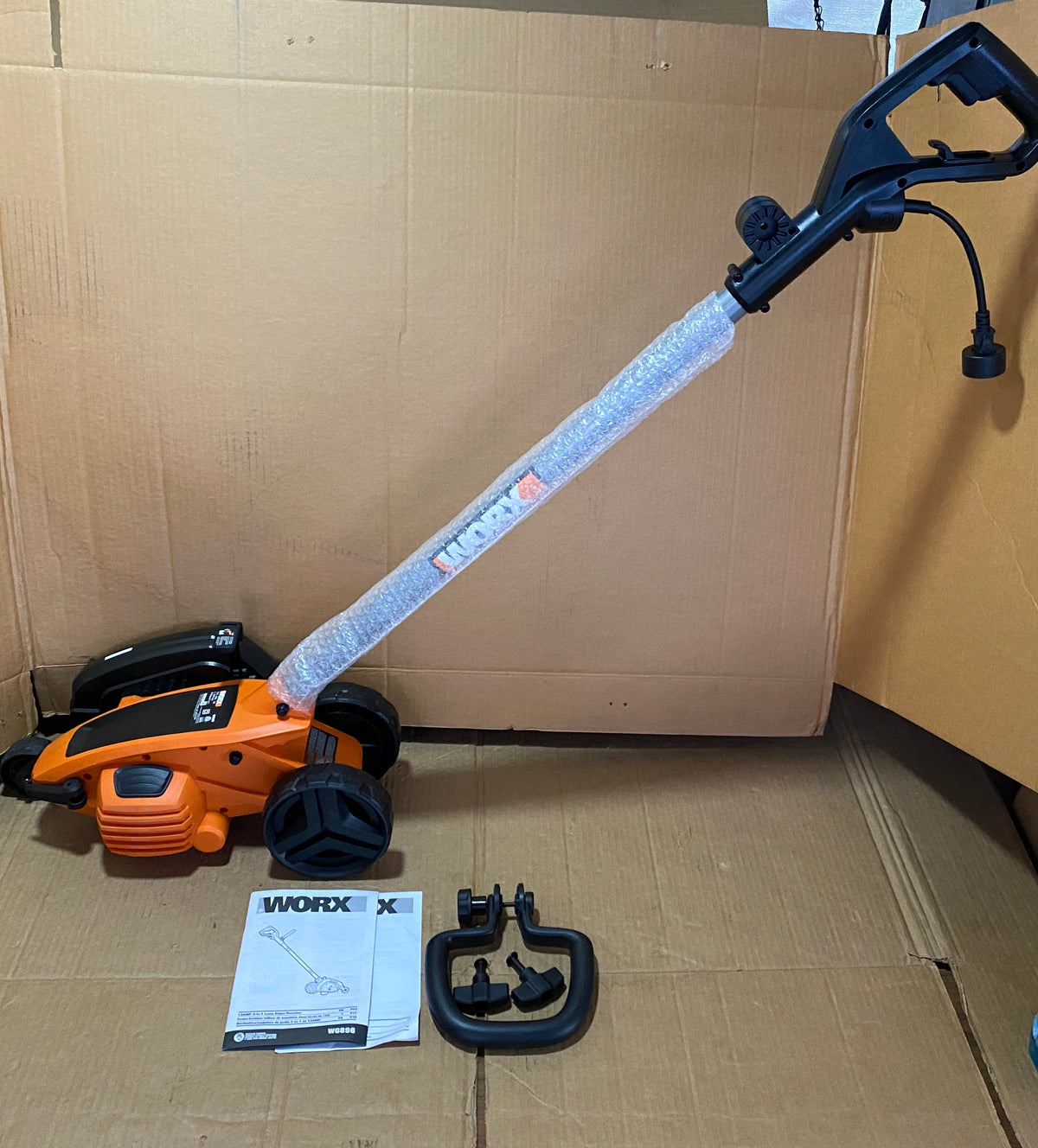 WORX Electric 12 Amp 7.5" Lawn Trencher/Edger For Lawn Landscaping