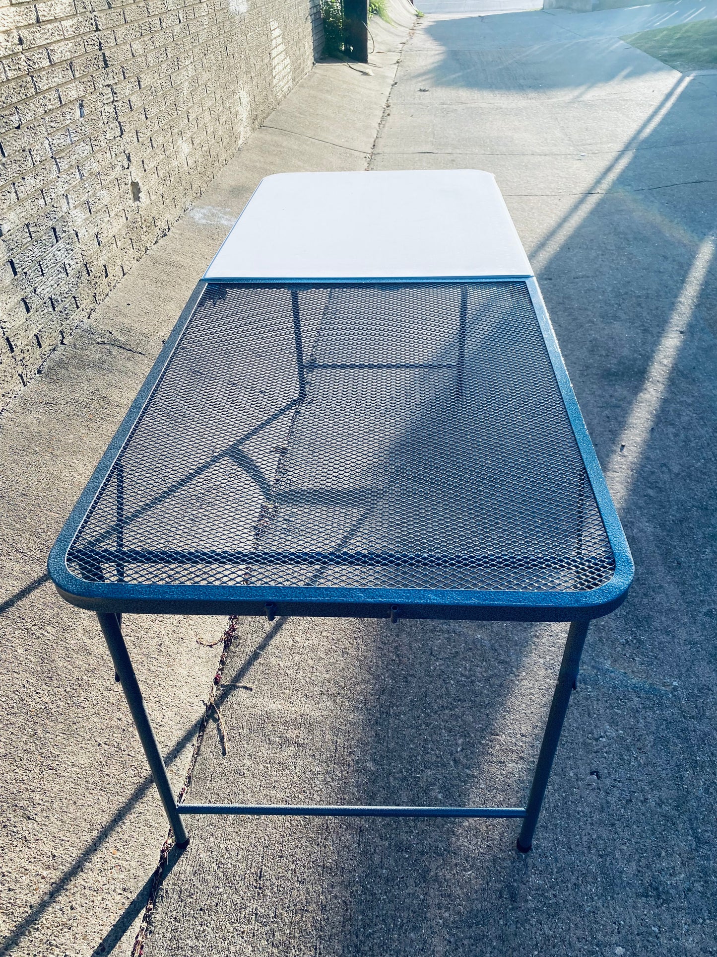YITAHOME 2-In-1 Metal & Plastic Folding Table For Outside Grilling - (READ)