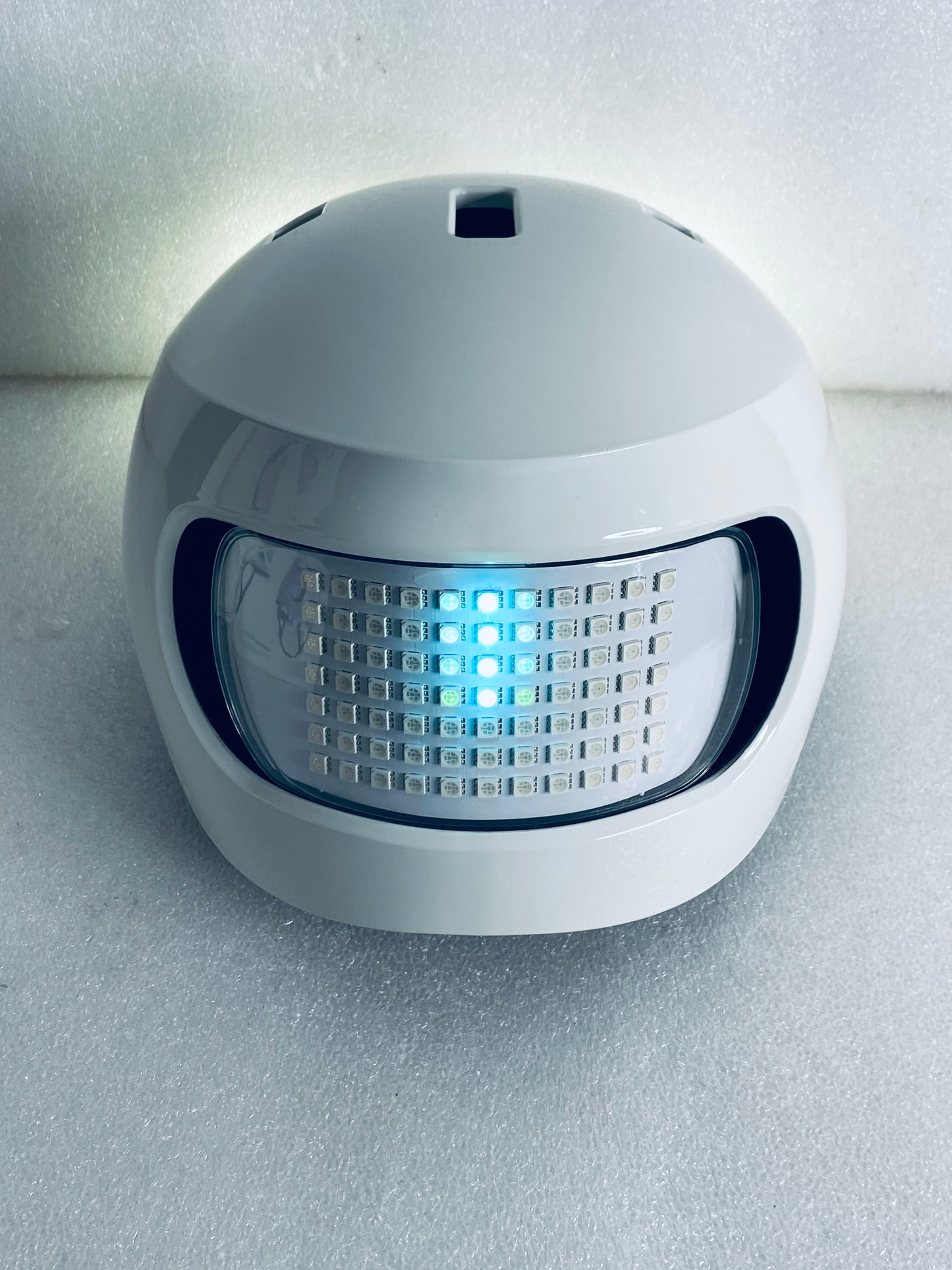 New Other Lumos Matrix Size M/L Bluetooth Jet White Smart Helmet With Remote