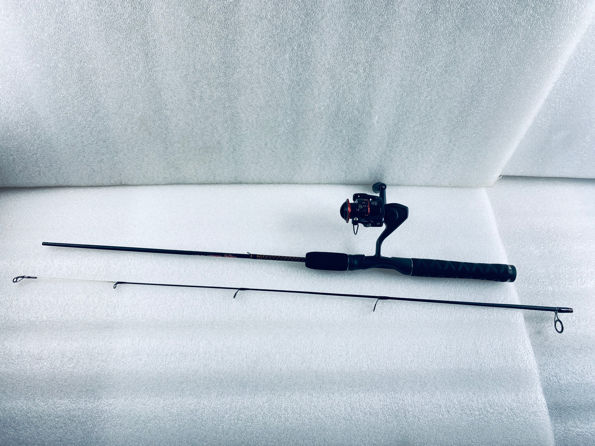 New Other Ugly Stik GX2 5' Light Spinning Combo, Black/Red