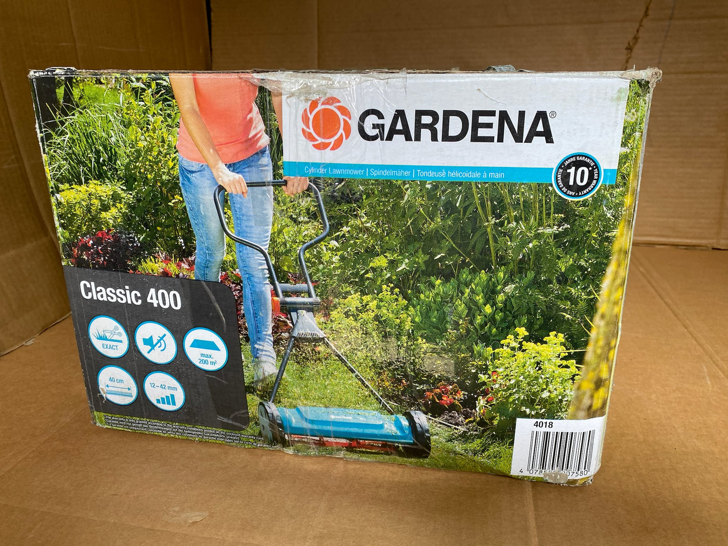 GARDENA 16" Manual Reel Lawn Mower With 5 Blades, Blue/Orange