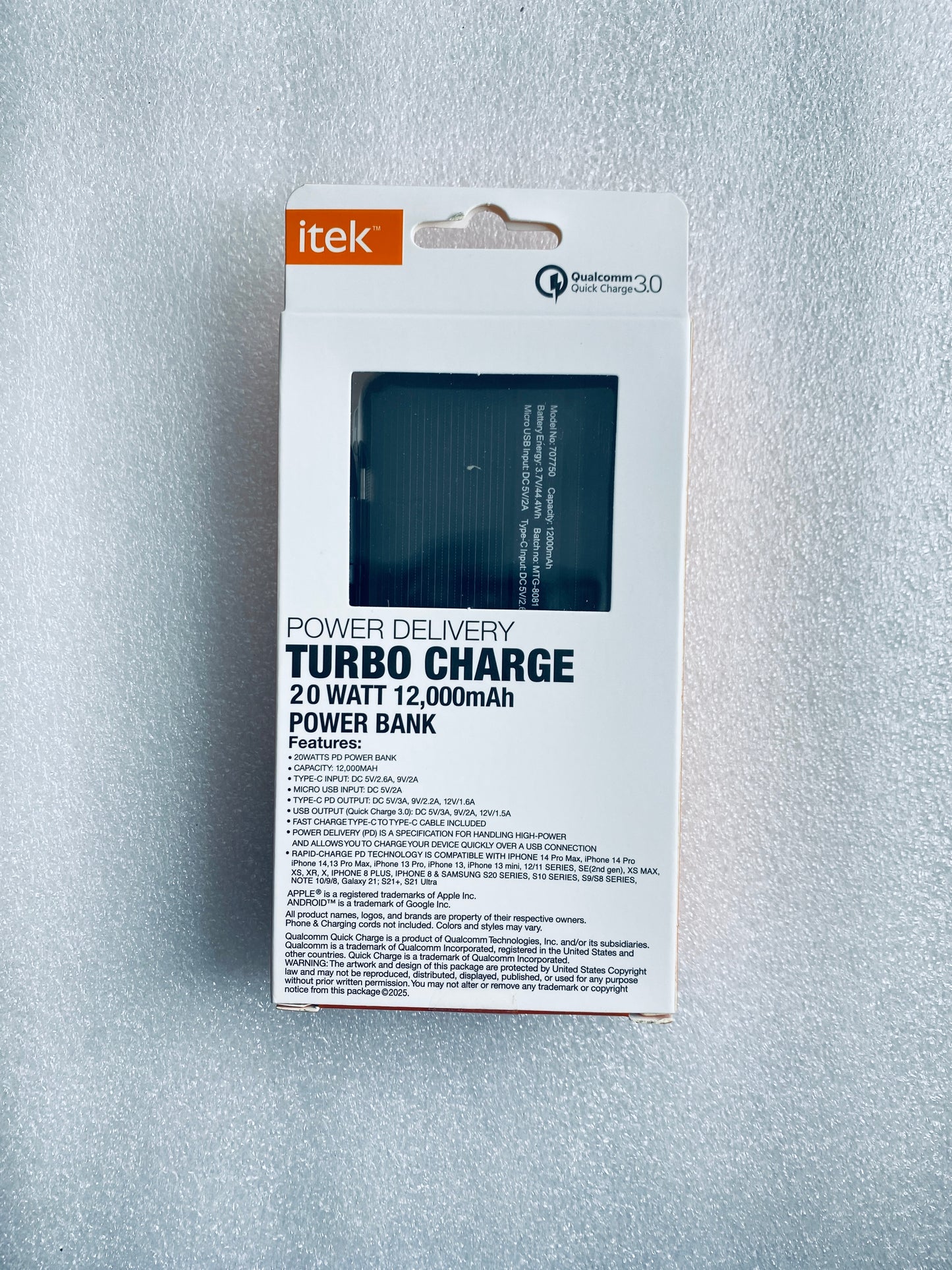 New Itek Power Delivery Turbo Charge 20 Watt 12,000mAh Power Bank, Black