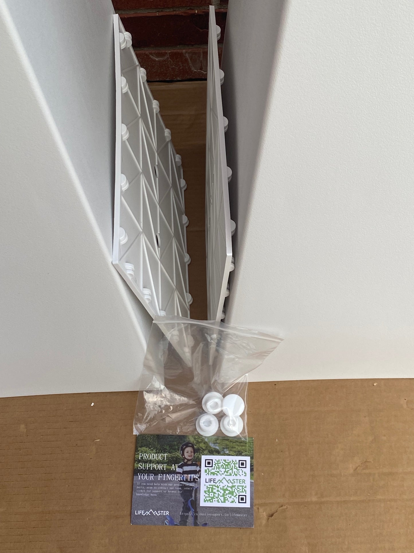 New (Set Of 2) Lifemaster 30” Heavy-Duty Indoor/Outdoor Large Planters, White