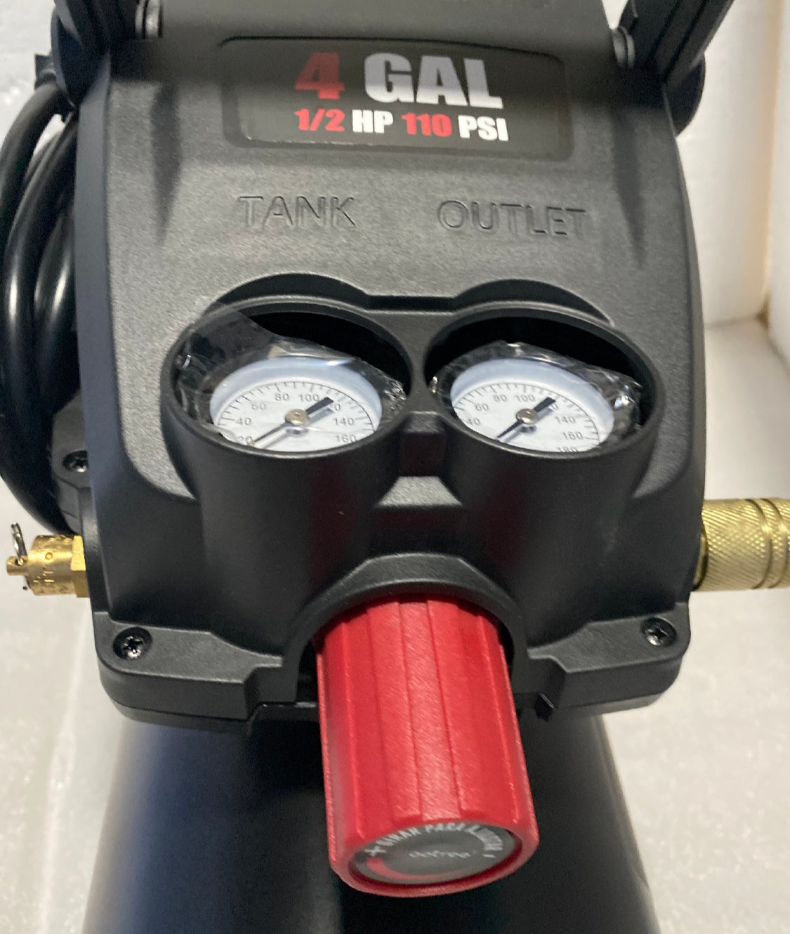 New Other 4 Gallon Portable Air Compressor With 0.5HP & Max 110PSI, Black