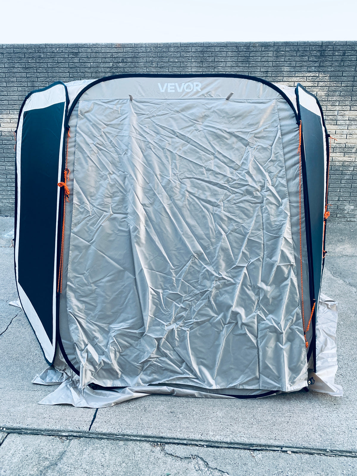 Like New VEVOR 10’x9.2’ Pop Up Screen House Tent With Awning For 4–8 People