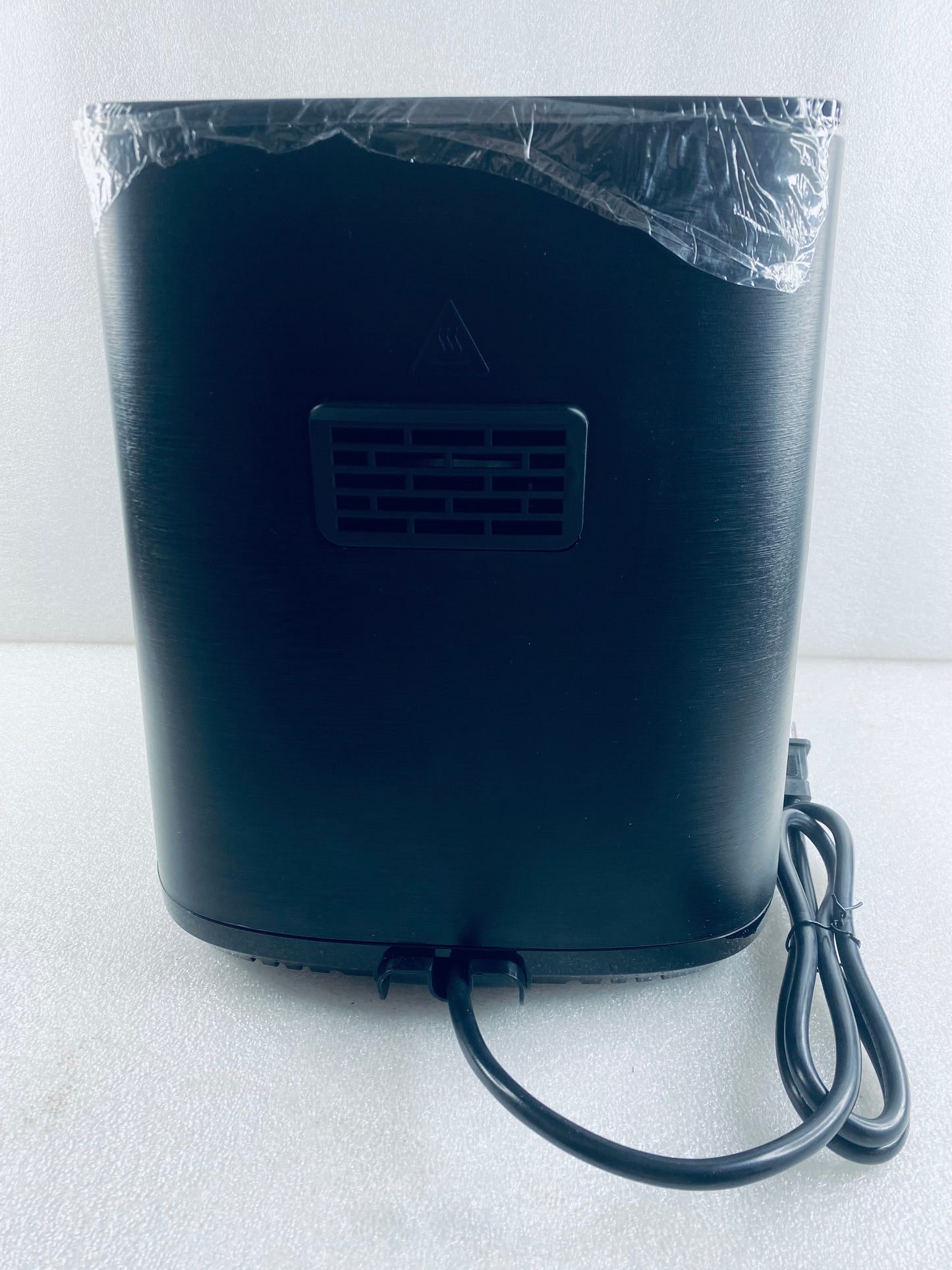 New Gourmia 7 Quart Digital Air Fryer With LED Display, Black