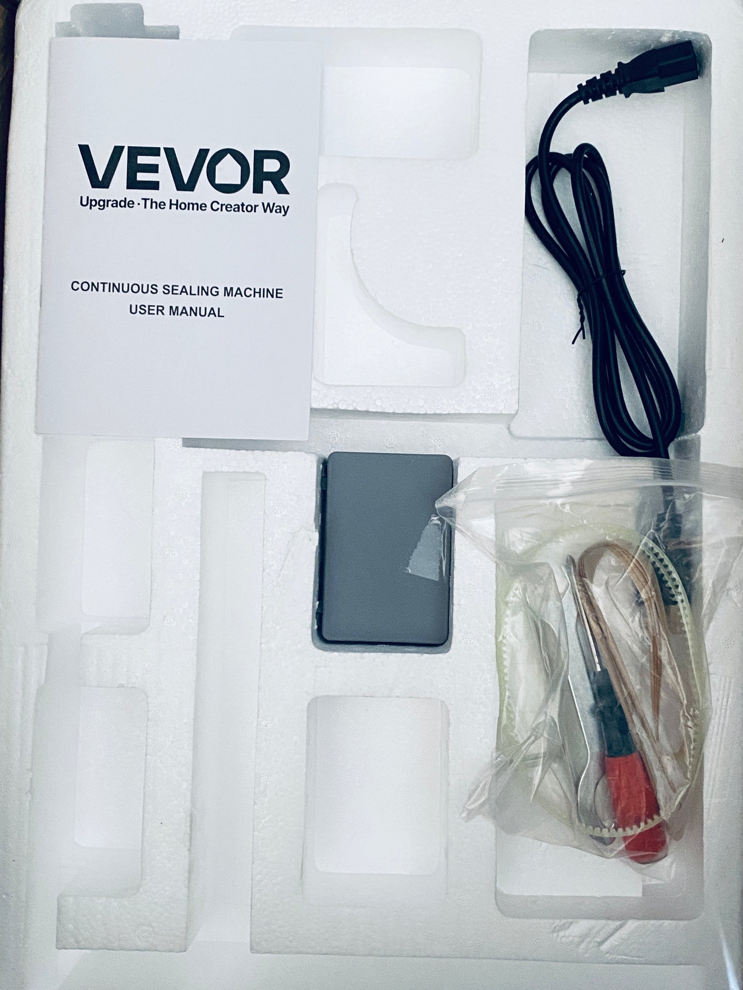 New Open Box VEVOR Continuous Bag Band Sealing Machine With Temperature Control