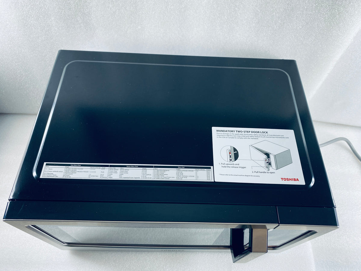 New Other TOSHIBA Countertop Microwave Ovens 1.2 Cu Ft With 12.4" Turntable