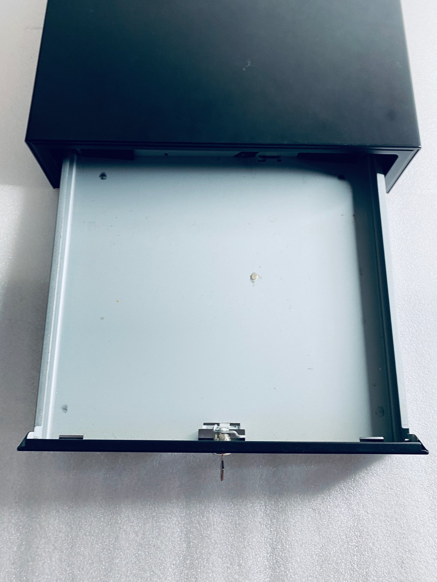 star Microincs 16” Stainless Steel Cash Drawer With Key, Black