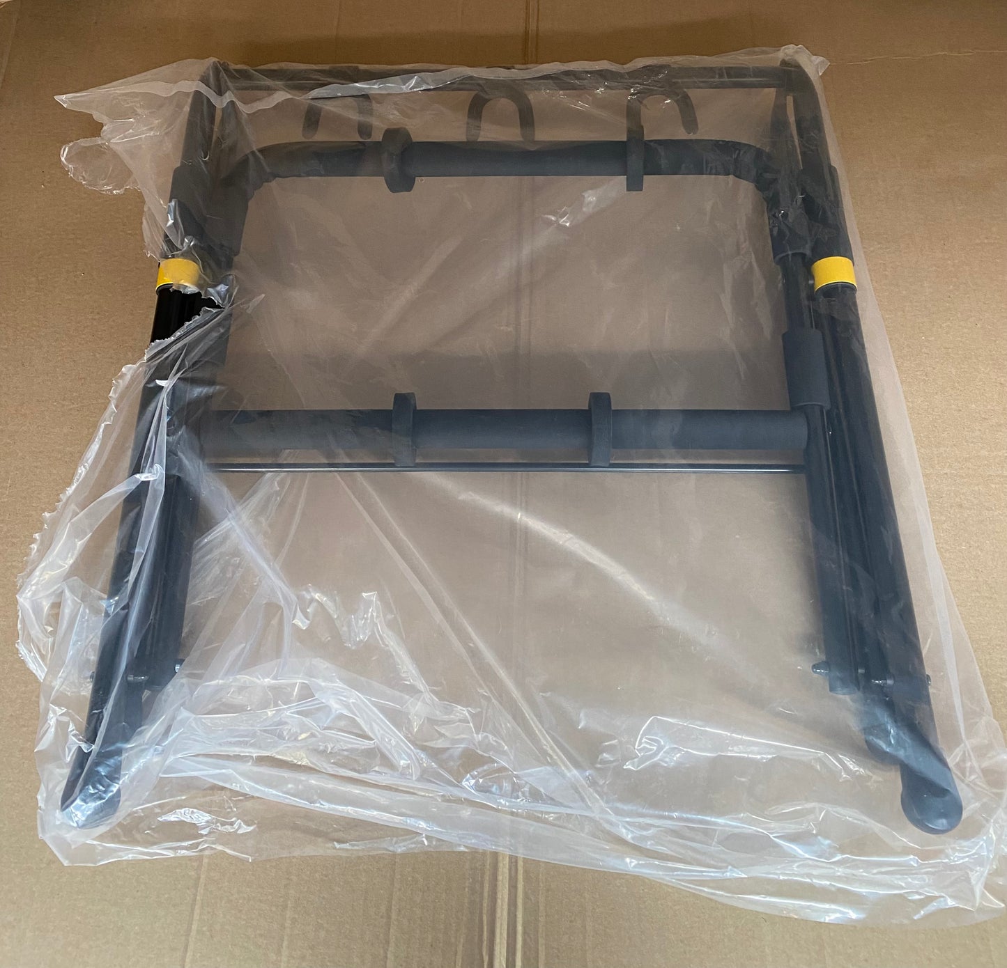 New Open Box Hercules Stands GS523B 3 Space Guitar Rack, Black