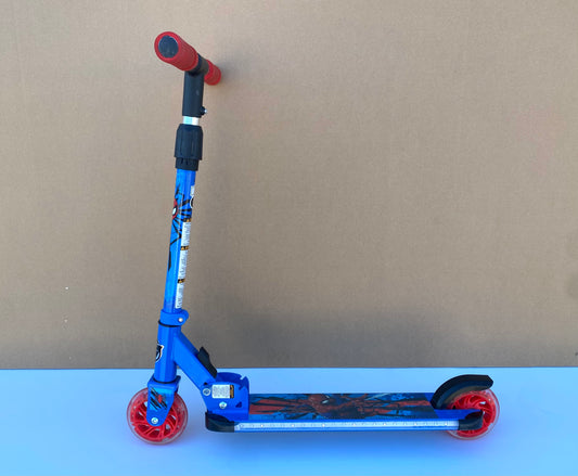 #2 - Huffy Marvel Spider-Man Kids Light Up Scooter - (IN CONDITION AS SHOWN) - (READ)