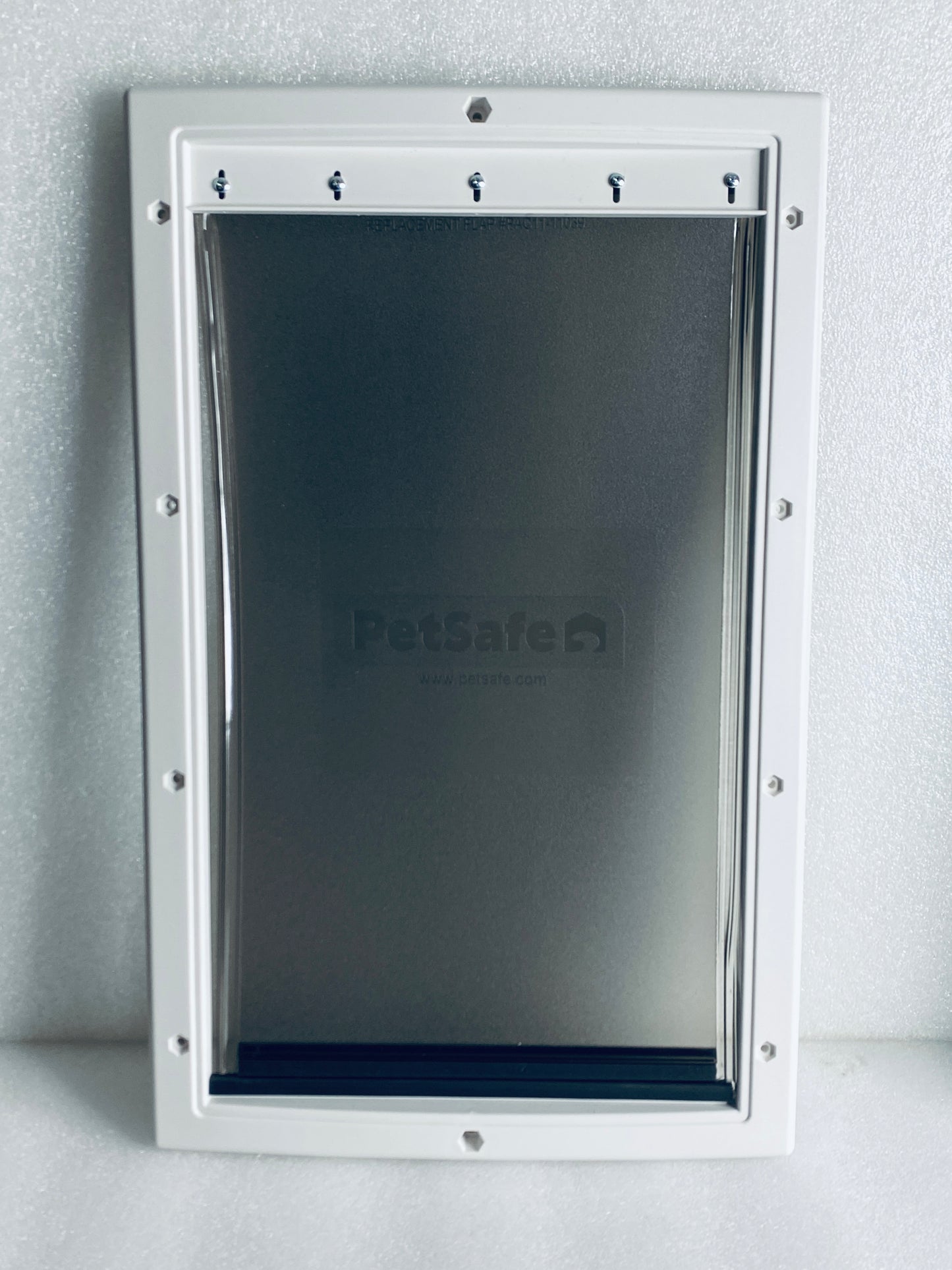 New Other PetSafe Large Extreme Weather Plastic Frame Dog/Cat Door, PPA00-10986