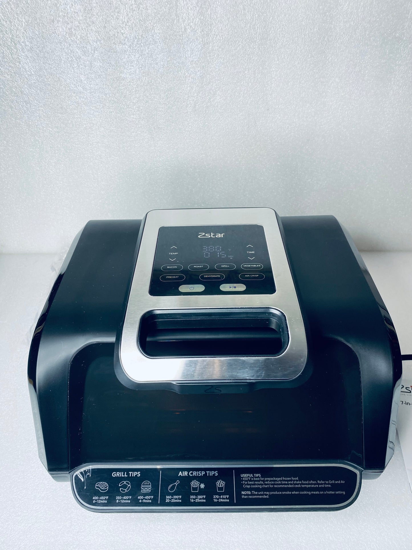 New Other Zstar 7-in-1 Indoor Air Fryer Grill Combo, GZ01, Black With Tongs