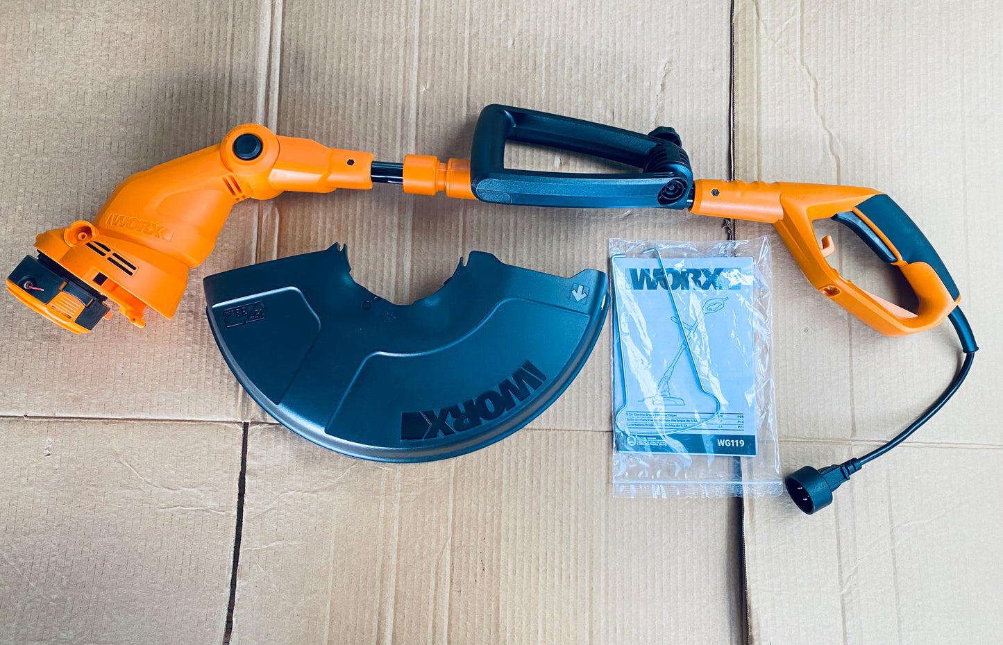 New Other WORX 15" 2-in-1 Electric Dual Auto Feed String Trimmer & Lawn Edger