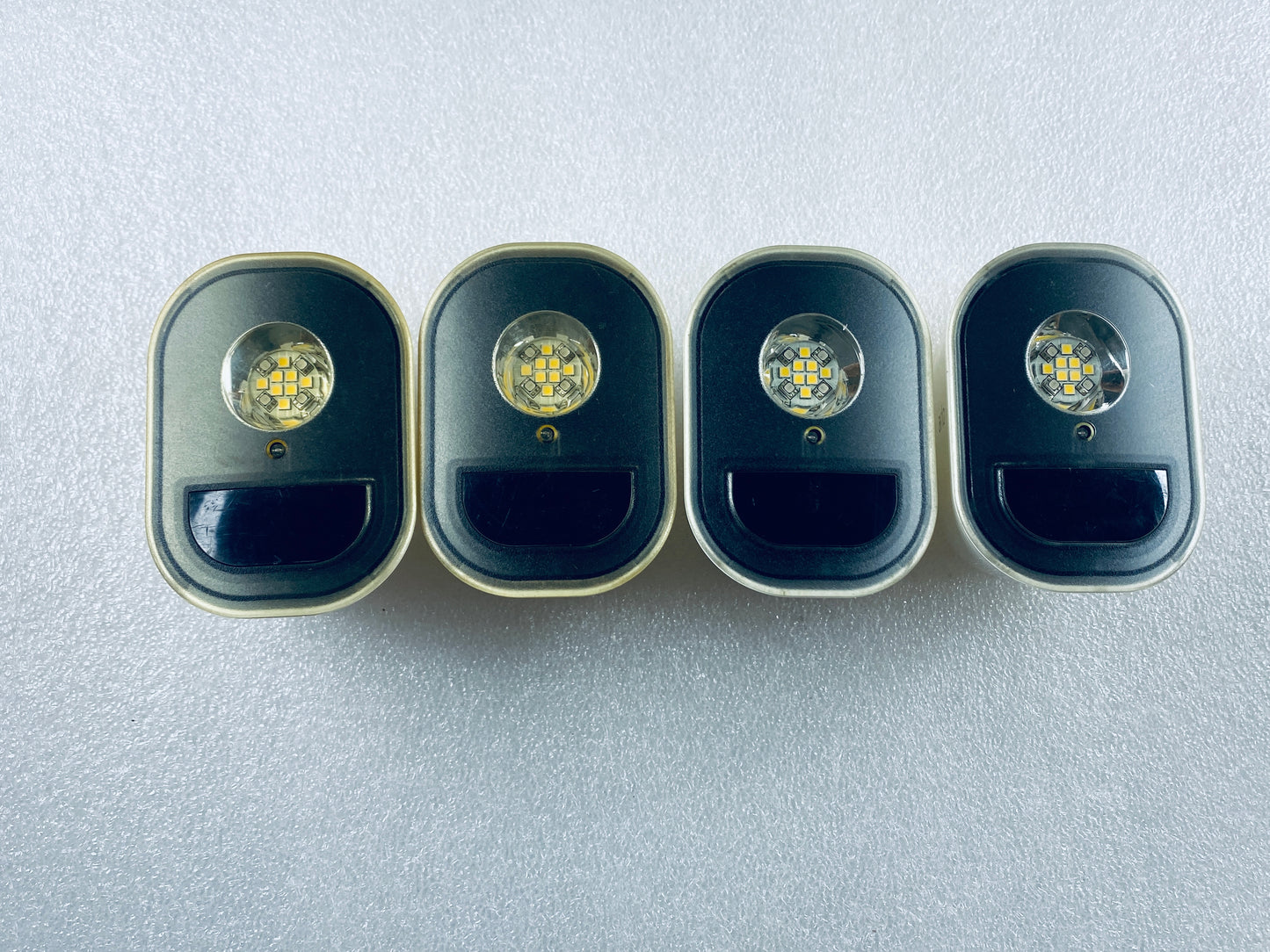 Lot Of 5–NetGear Arlo In/Outdoor Smart Security Lights With Base Station, White