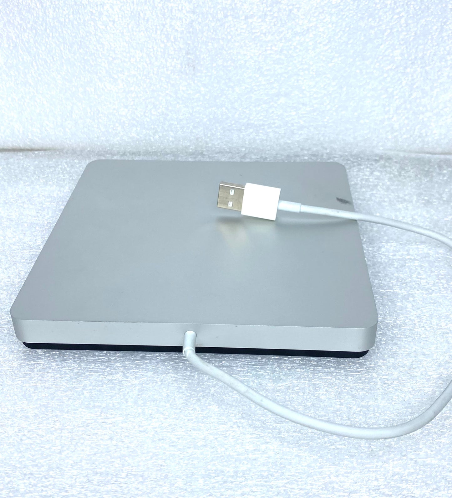 apple USB SuperDrive External Drive CD DVD, Silver, A1379, 6" x 5 1/2" - (READ)
