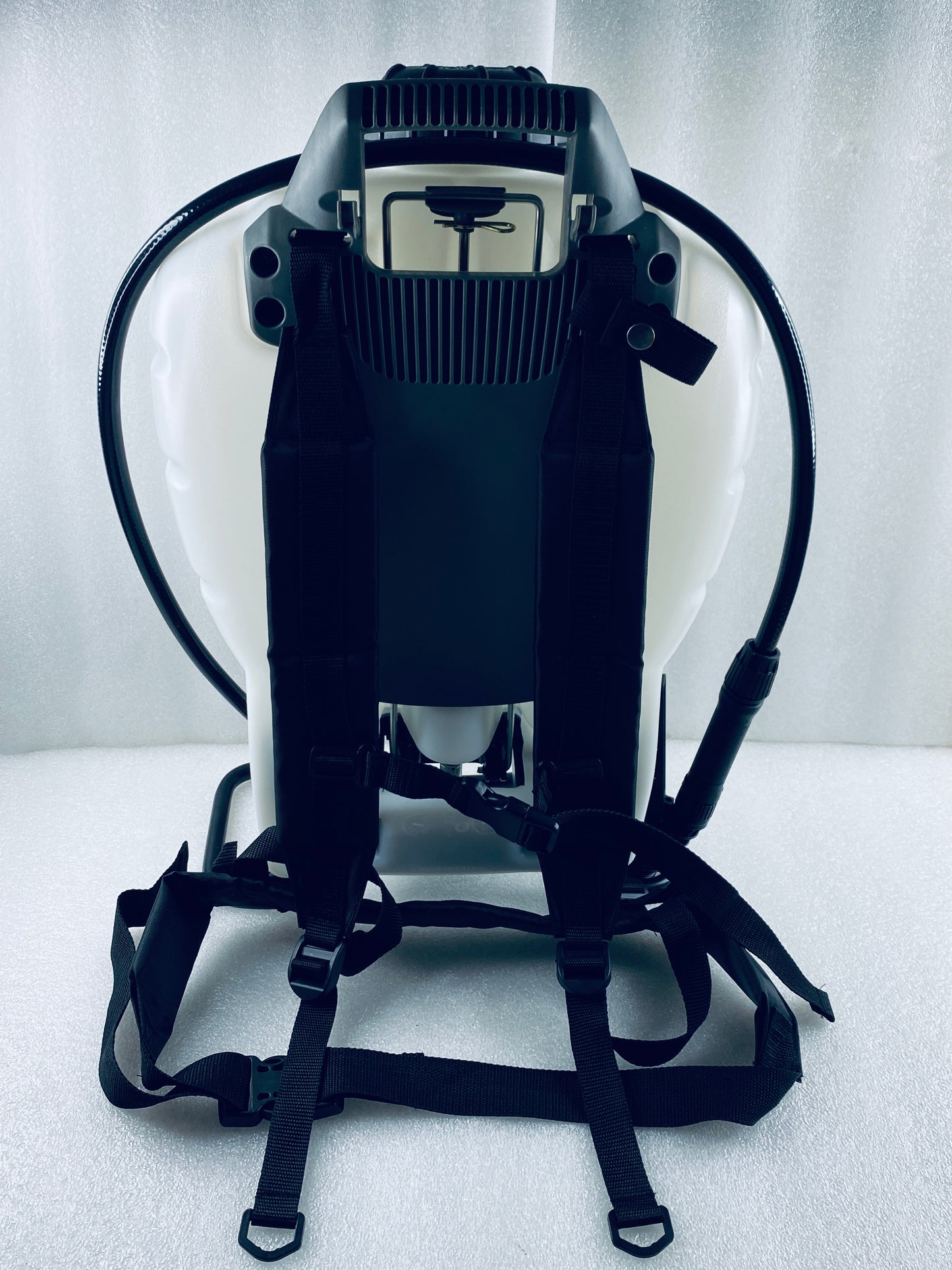 New Other Roundup 4Gal Pro No Leak Pump Backpack Sprayer For Herbicides & Weeds