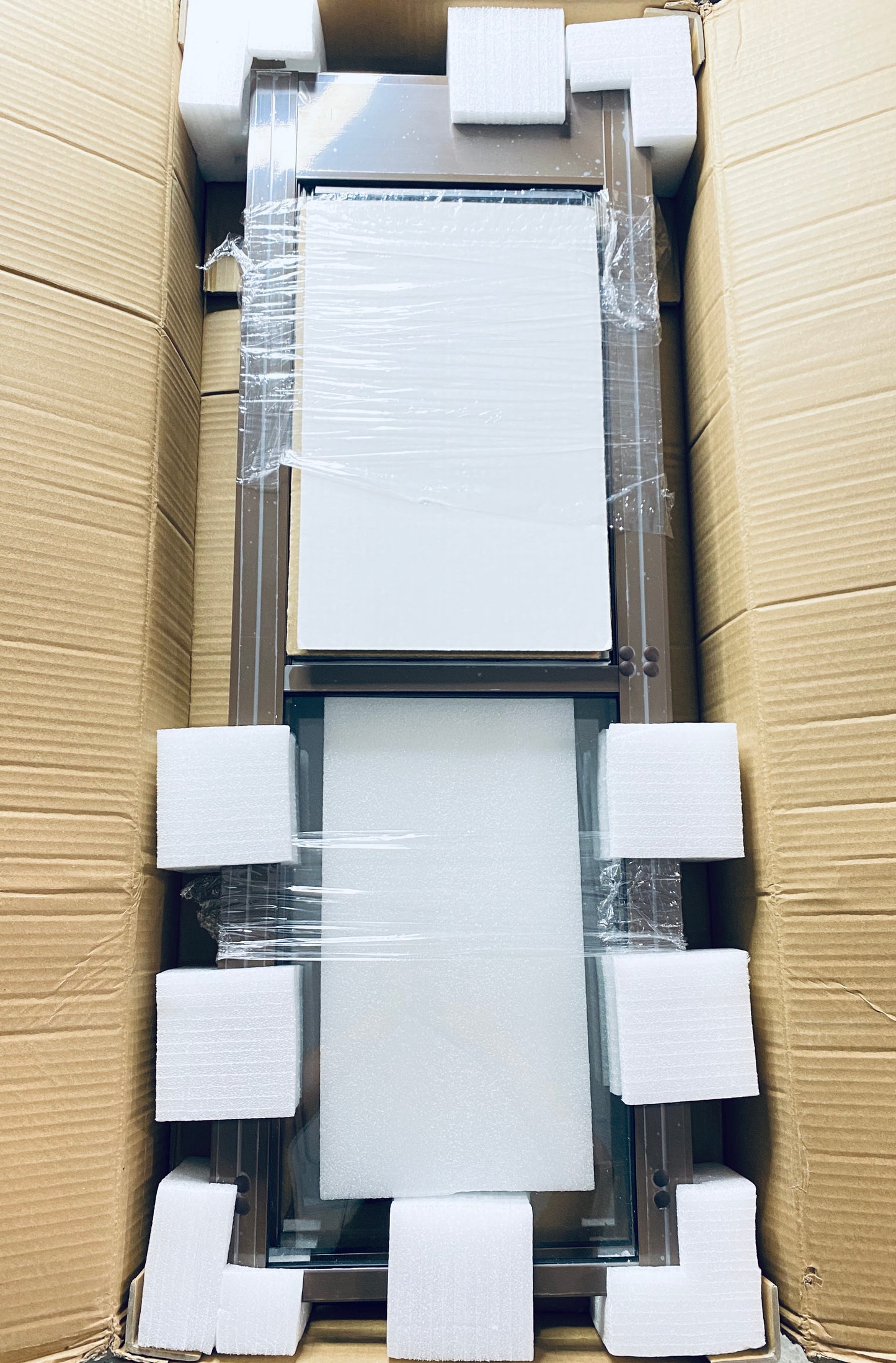 New Open Box VEVOR Dog Door For Sliding Glass Door W/ 10 1/4” x 16 1/4” Flap