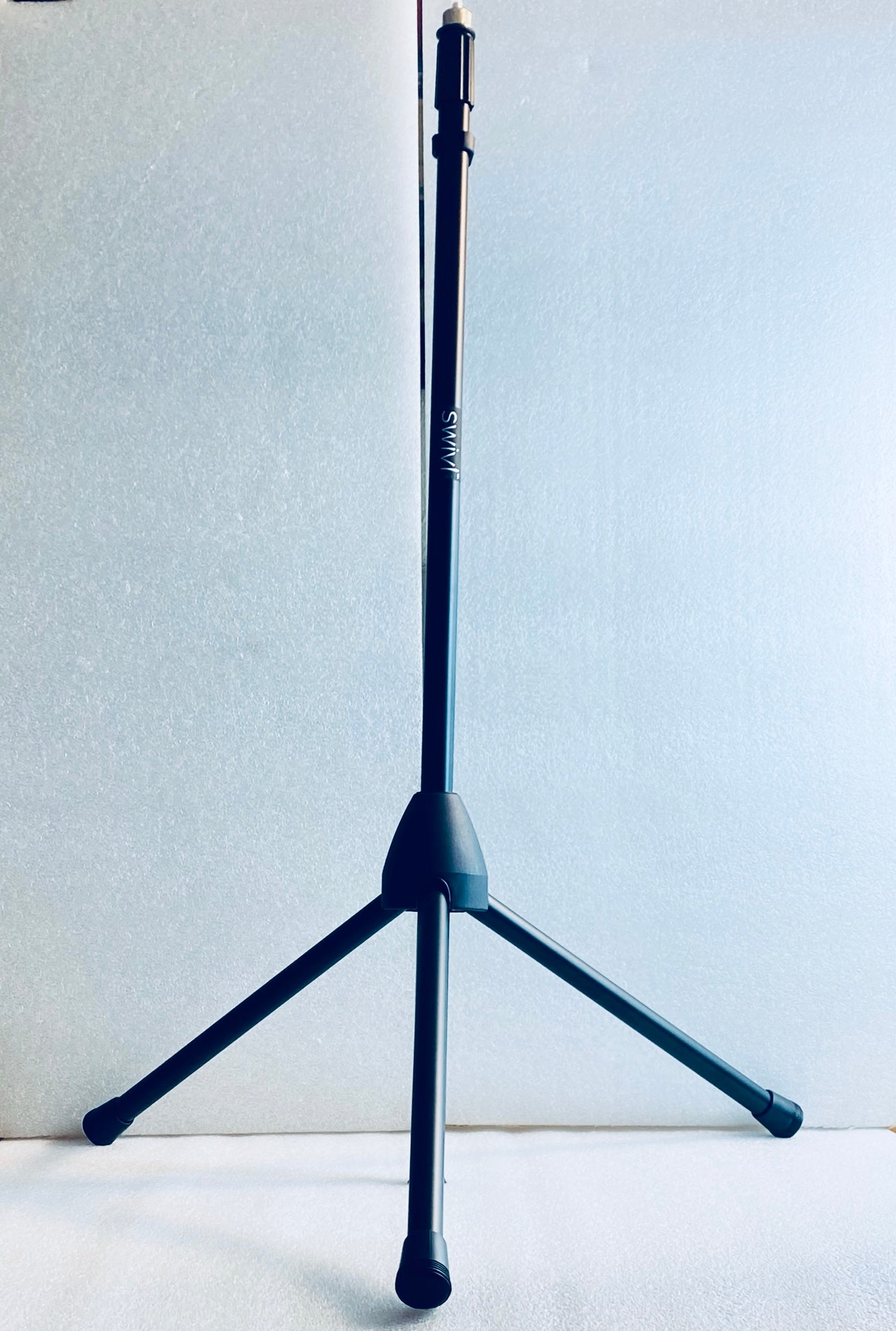 New Other Swivel Adjustable Black Video Camera Tripod Floor Stand, 32"-63"