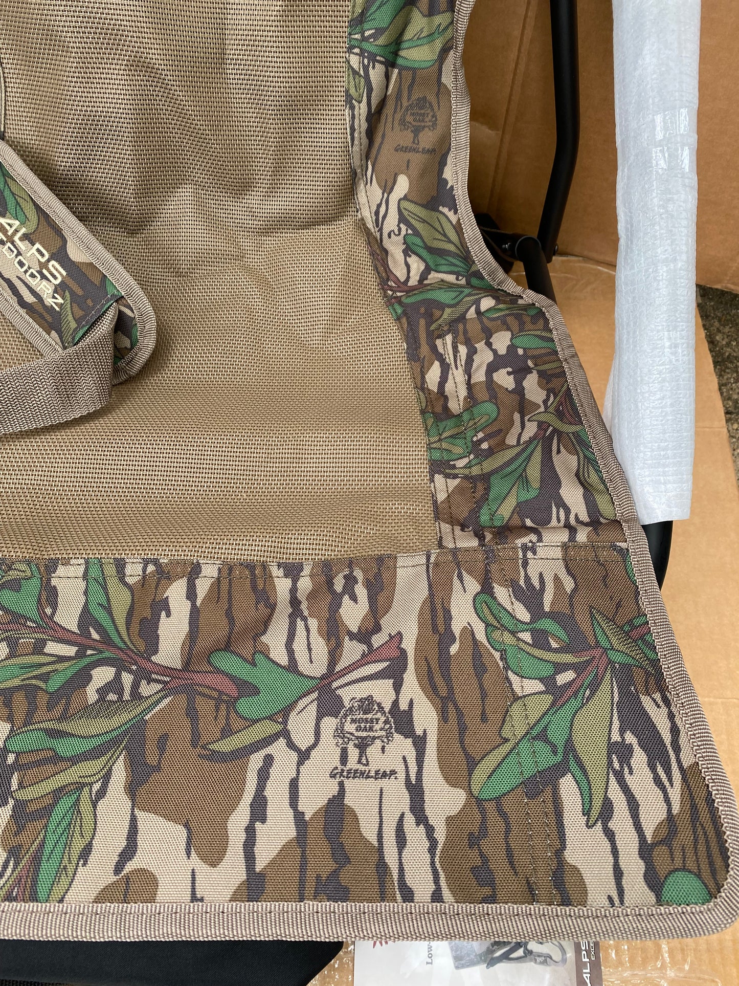 New Other NWTF Vanish Low Profile Outdoor Turkey Chair With Carrying Bag, Camo