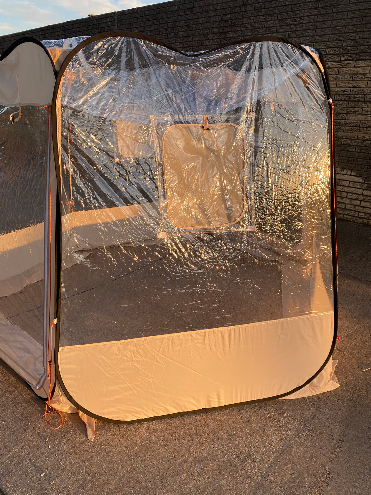 Like New VEVOR 10 x 9.2 ft Pop Up Clear Bubble Tent Waterproof & UV-Resistant