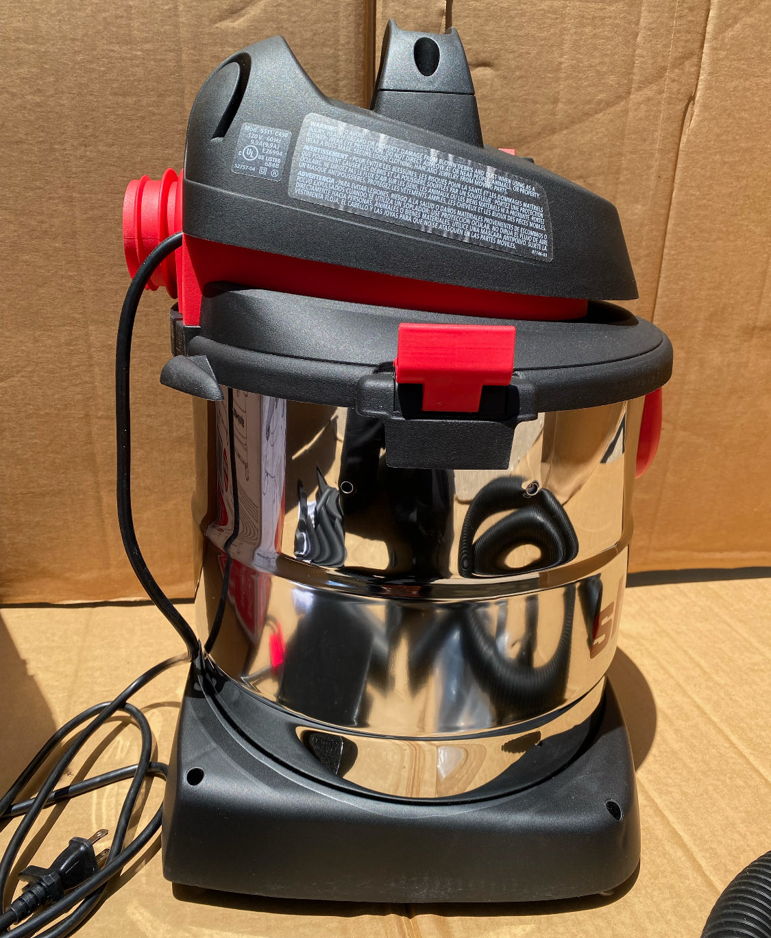 Like New Shop-Vac Wet/Dry 5 Gallon, 4.5 Peak HP Vacuum, Stainless Steel