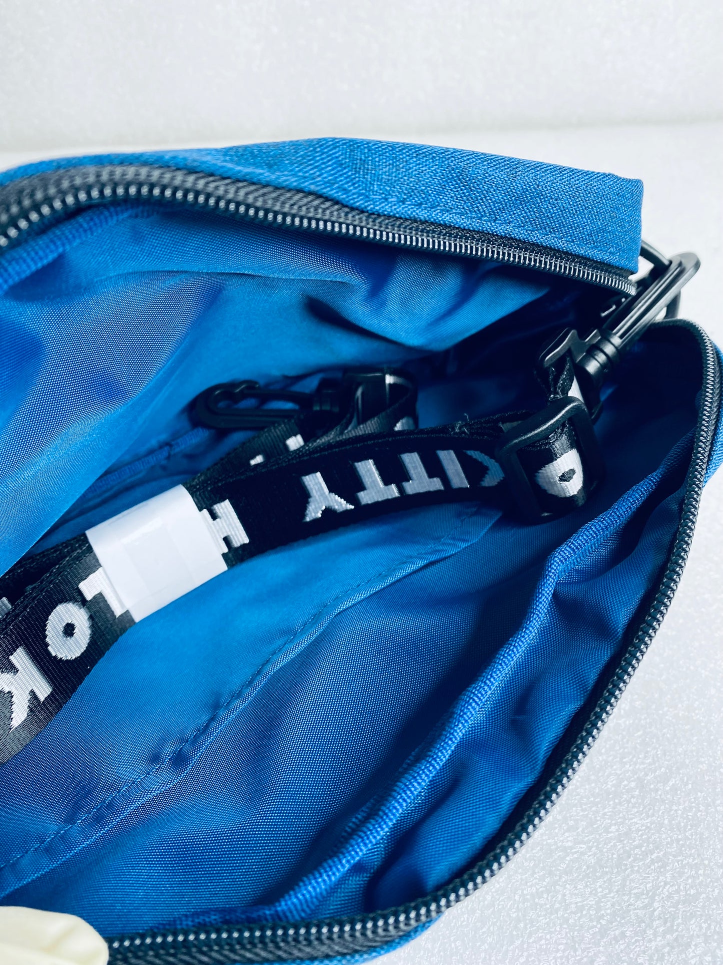 New Sanrio Hello Kitty Sacoche Navy Blue Shoulder Messenger Bag, 9.4"x5.9"x2.4"
