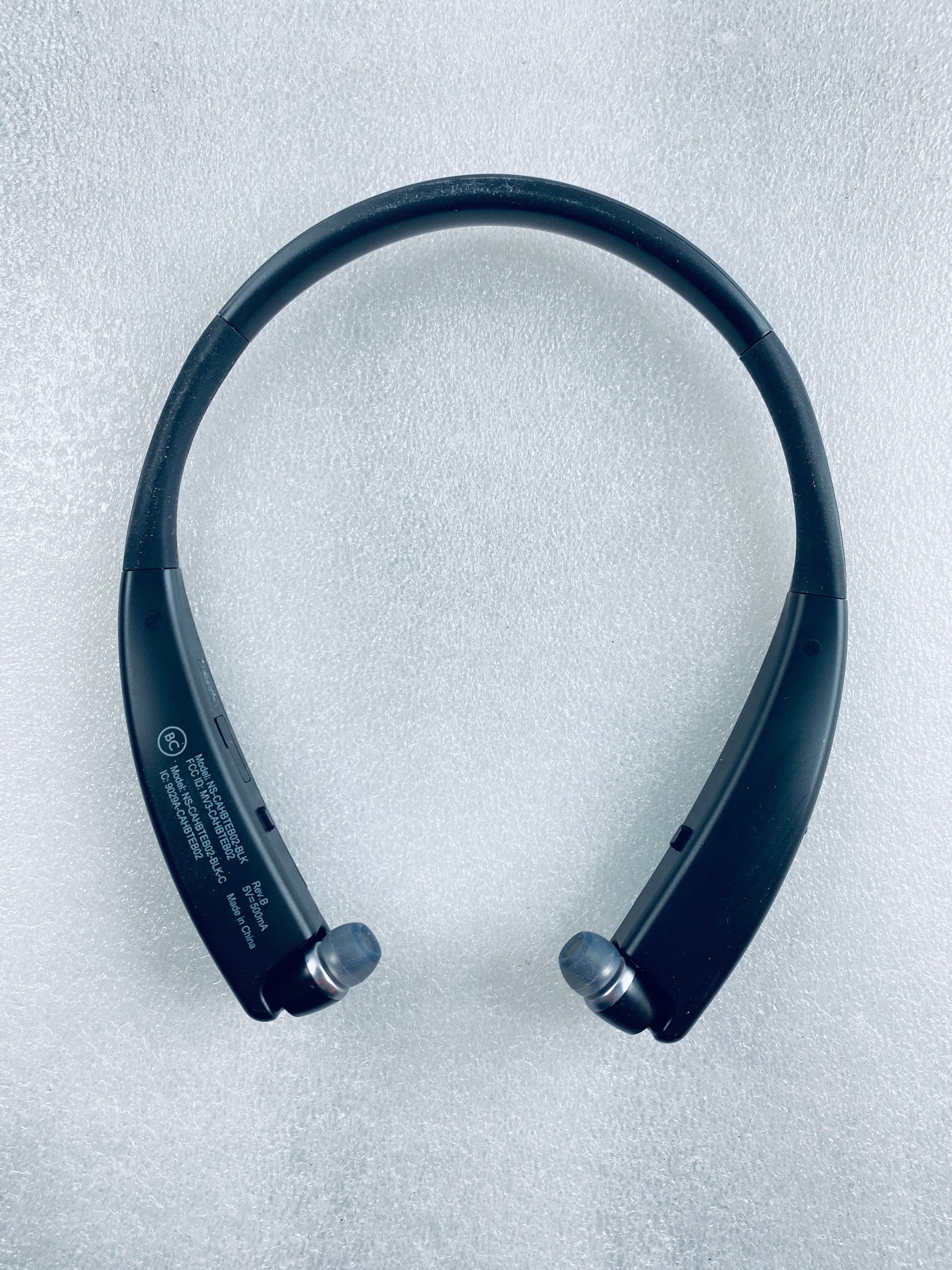 Insignia Wireless Bluetooth In-Ear Headset W/Microphone, NS-CAHBTEB02