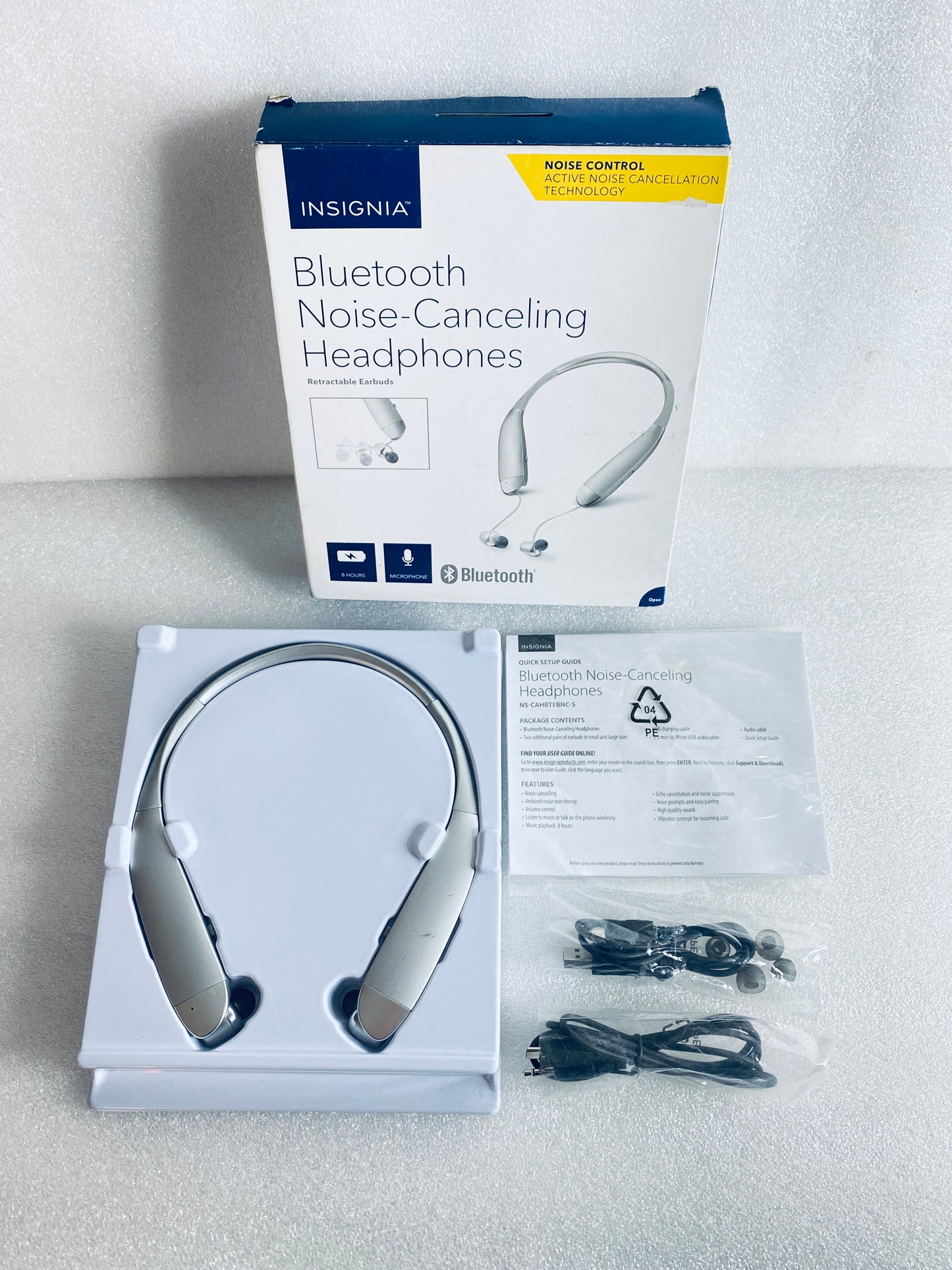 insignia Silver Bluetooth Noise-Canceling Wireless In-Ear Headset NS-CAHBTEBNC-S