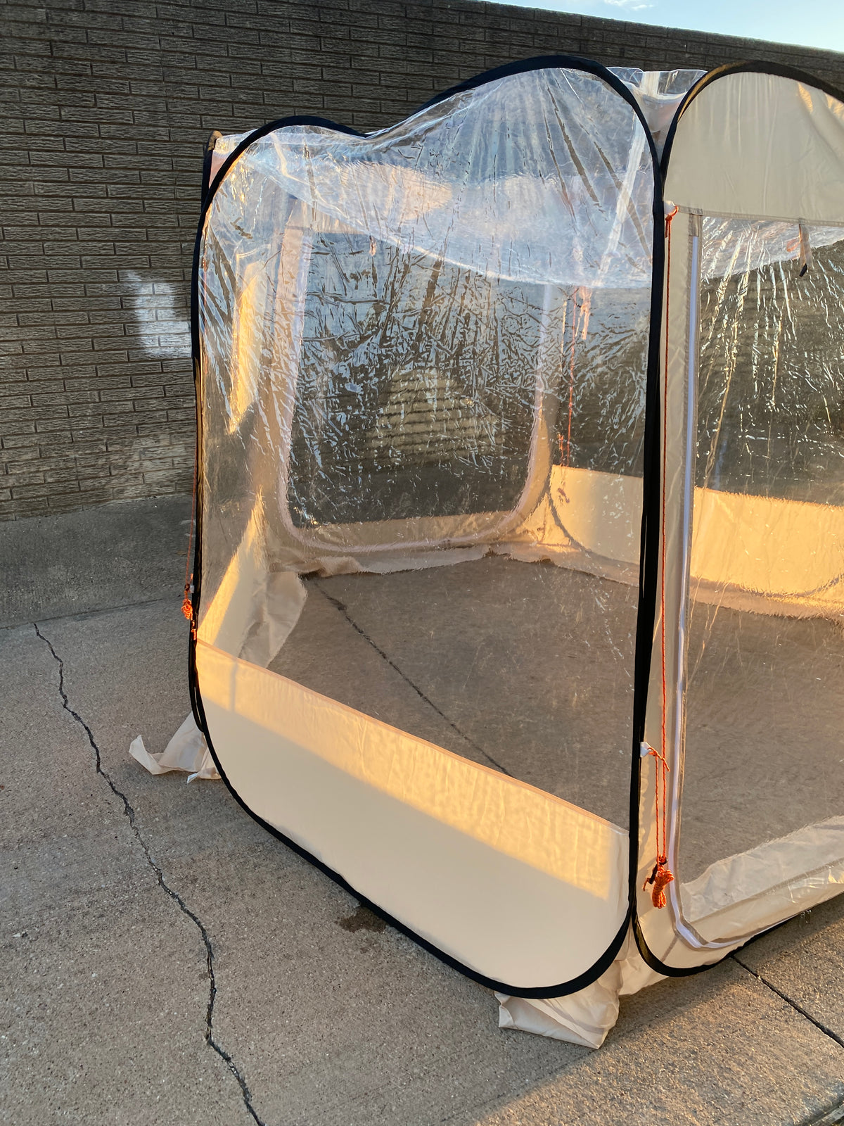 Like New VEVOR 10 x 9.2 ft Pop Up Clear Bubble Tent Waterproof & UV-Resistant