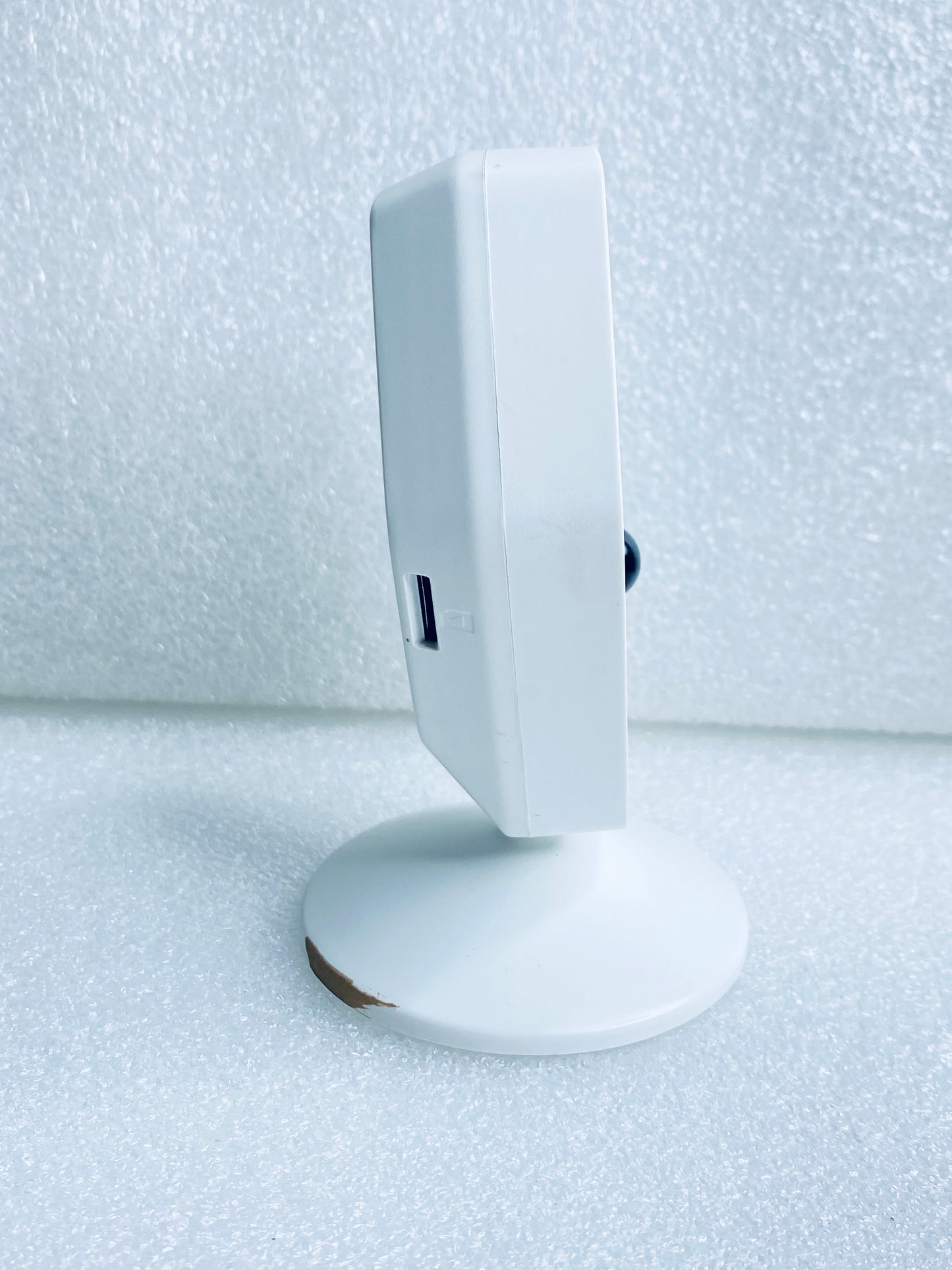 Night Owl Wireless 1080P Indoor White Security Camera, WCM-HT20W-IN-HIK