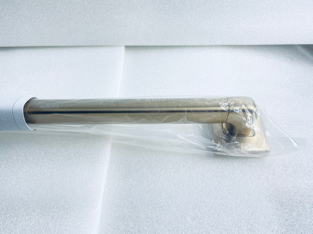 New Open Box Delta 36" Angular Modern Decorative Grab Bar In Champagne Bronze