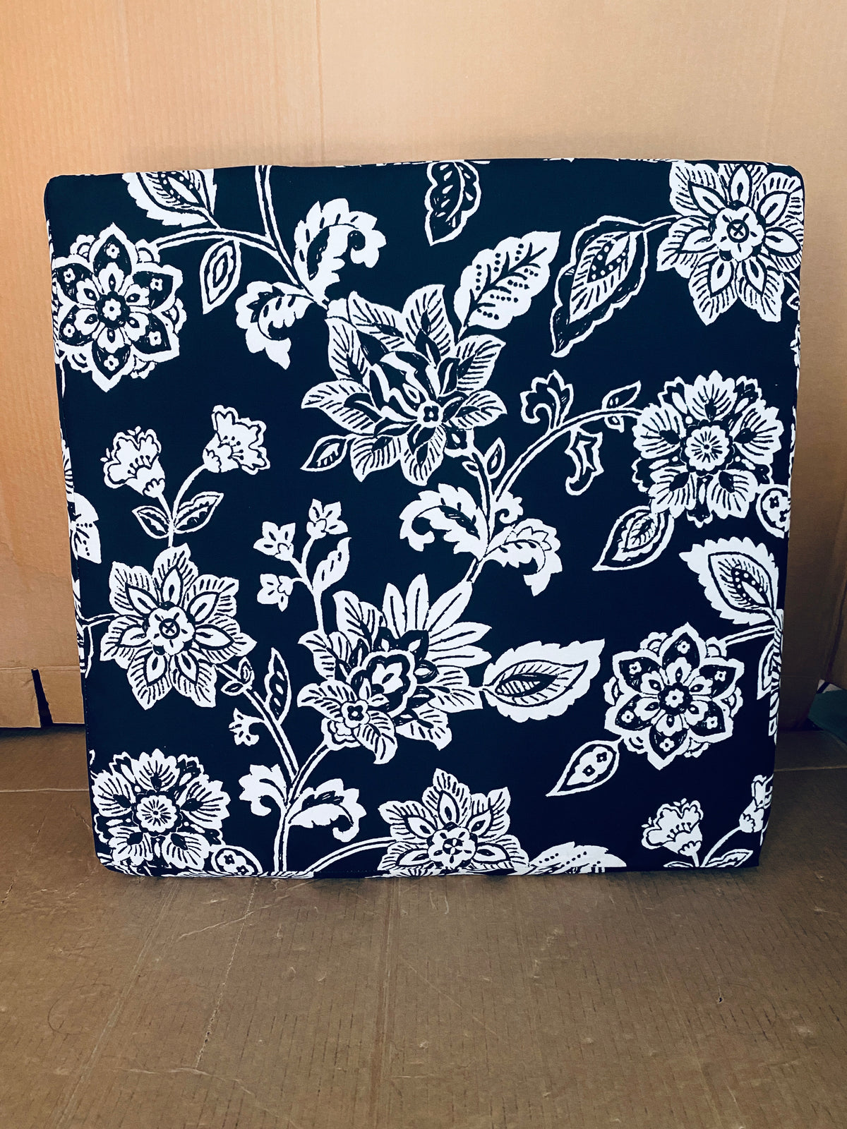 New Open Box Arden 24"x24" Outdoor Deep Seat Cushion Set, Black Jacobean