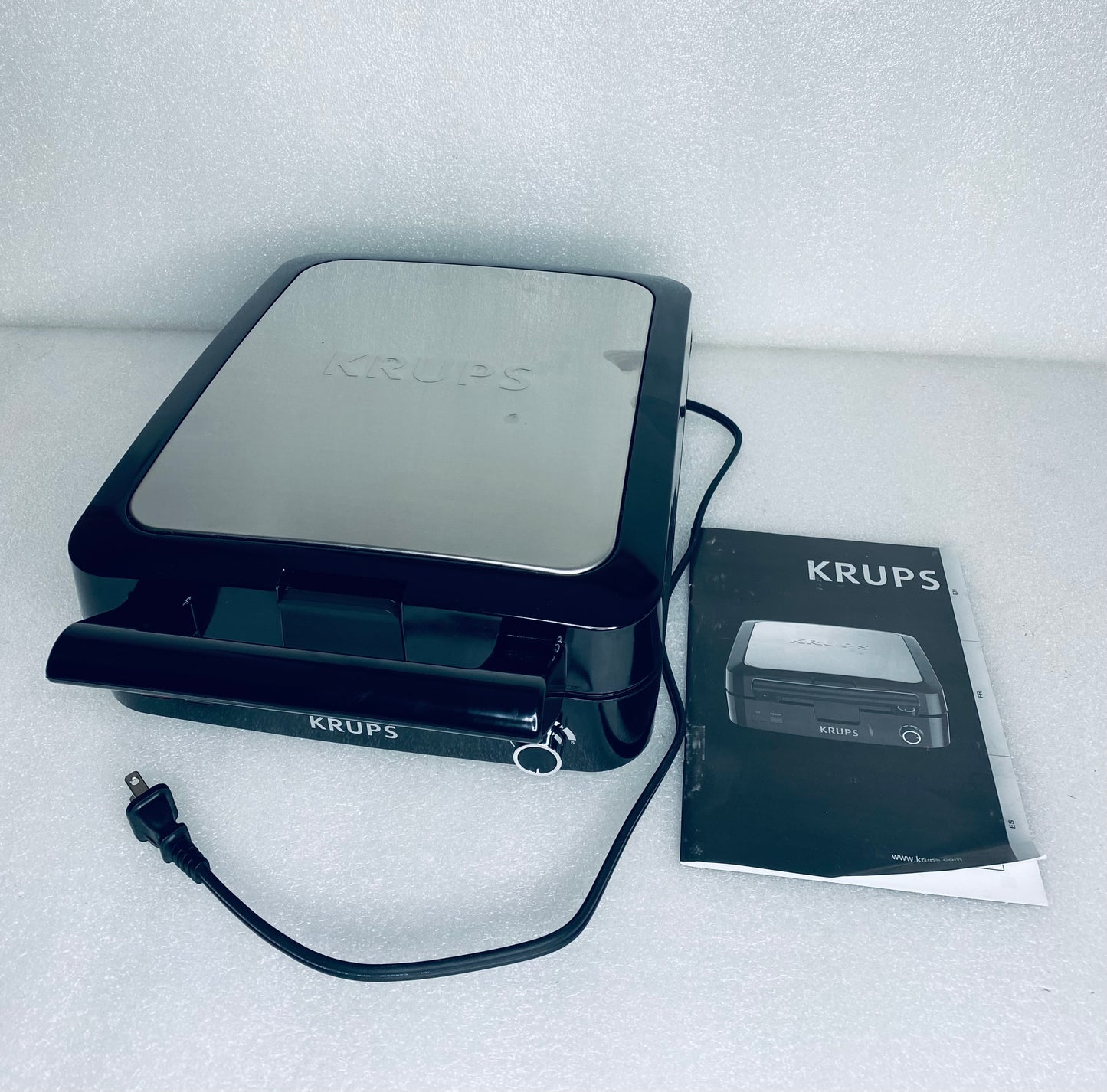 New Other Krups 4 Slice Stainless Steel Belgian Waffle Maker W/ 5 Browning Level