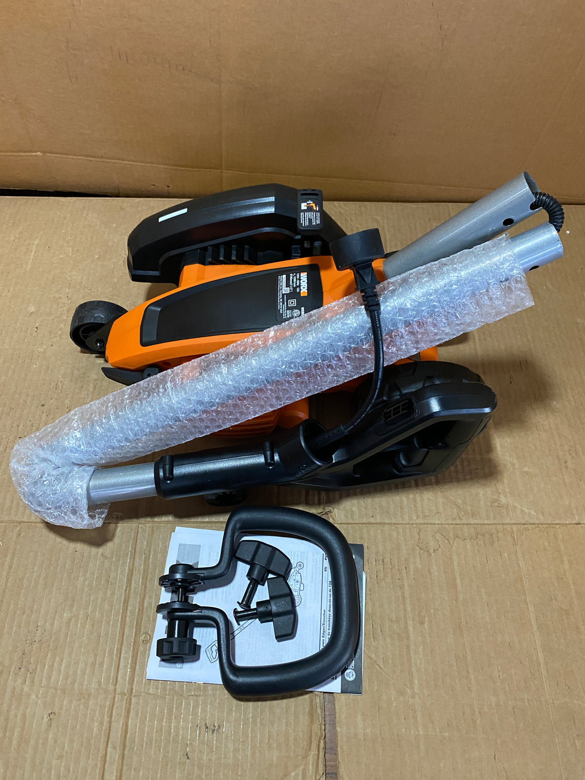 WORX Electric 12 Amp 7.5" Lawn Trencher/Edger For Lawn Landscaping